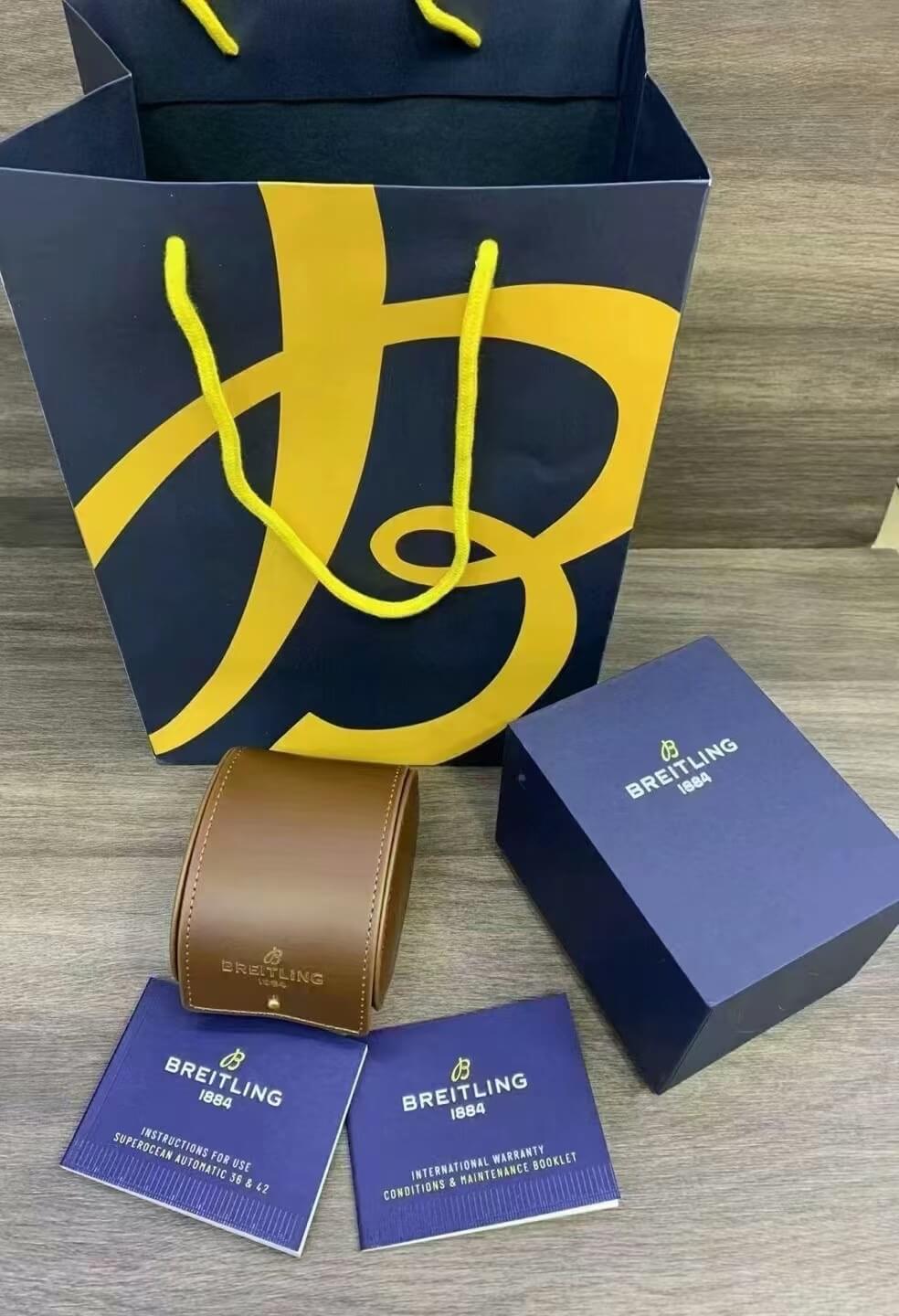 The Breitling Watch Box Full Set The Breitling Watch Box Full Set