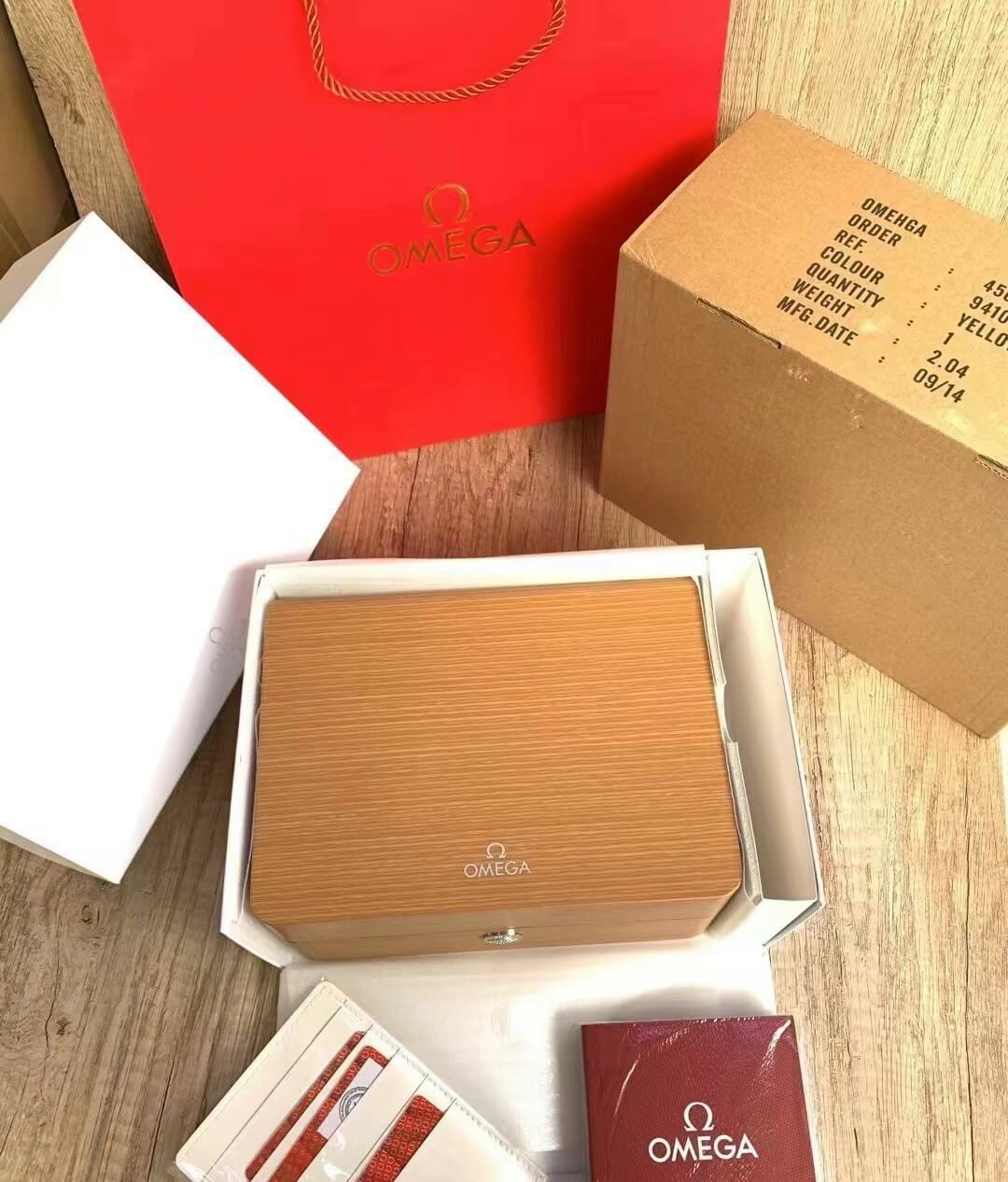 The Latest Omega Watch Box Full Set