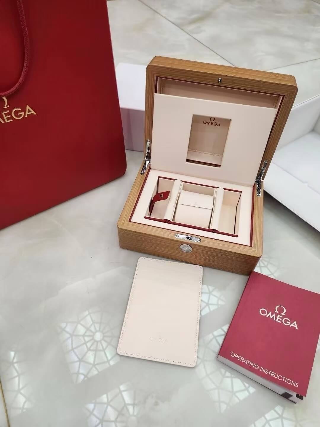 The Latest Omega Watch Box Full Set