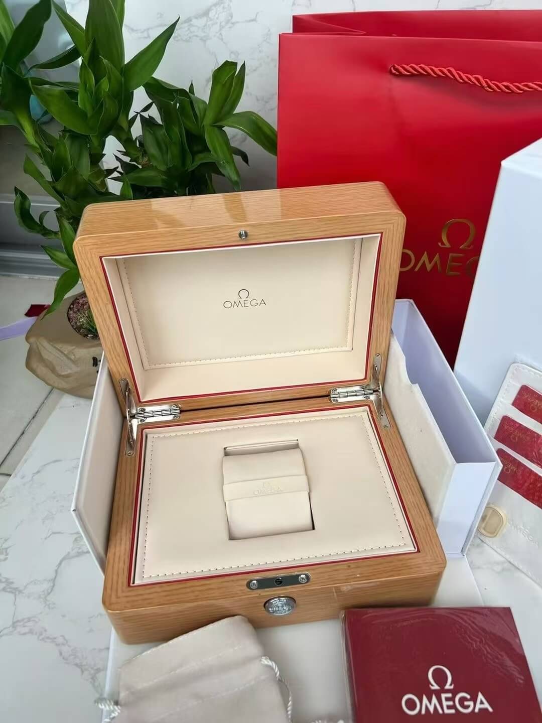 The Previous Omega Watch Box Full Set
