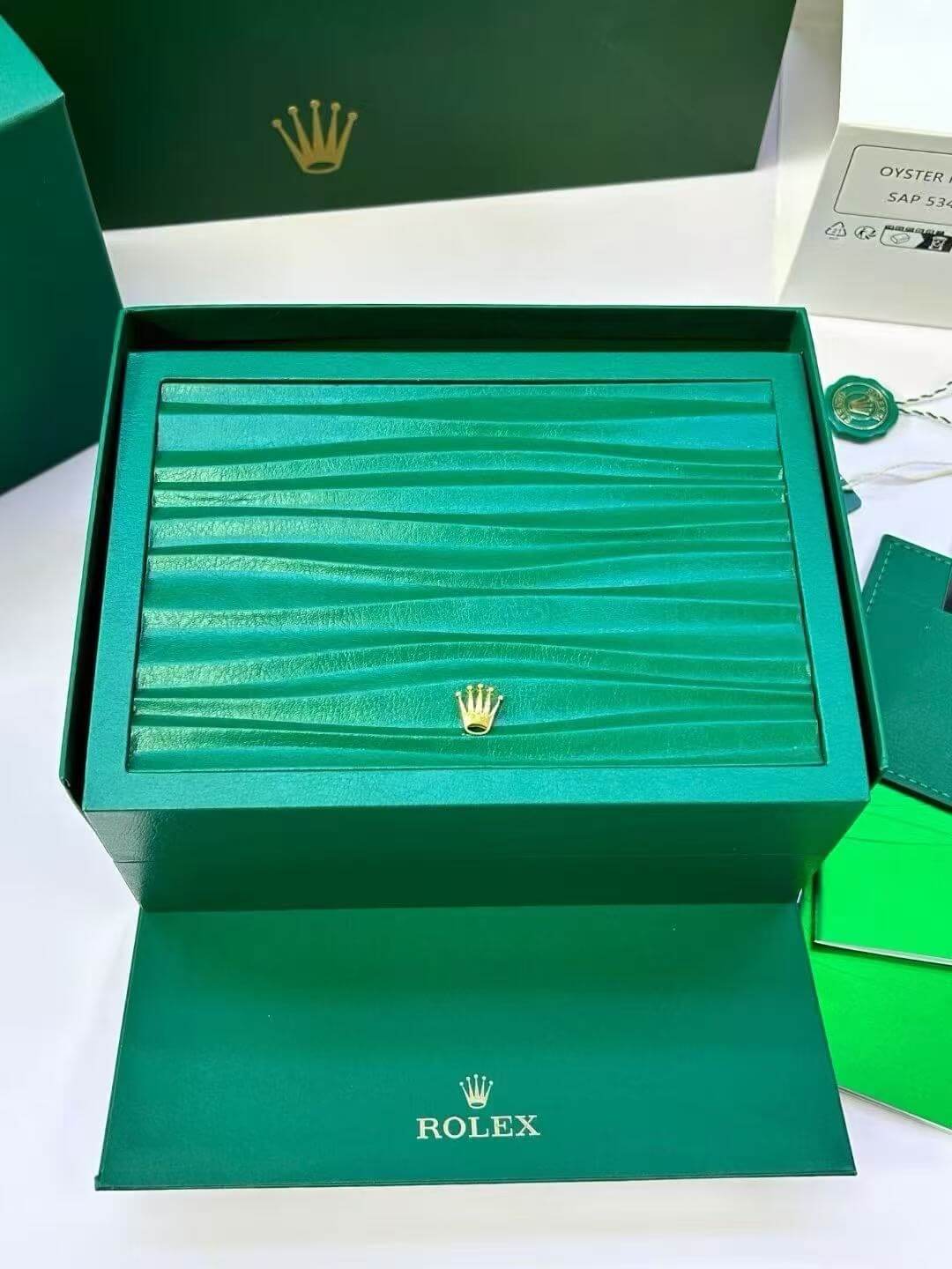 The Latest Rolex Watch Box Full Set for 2025 The Latest Rolex Watch Box Full Set for 2025