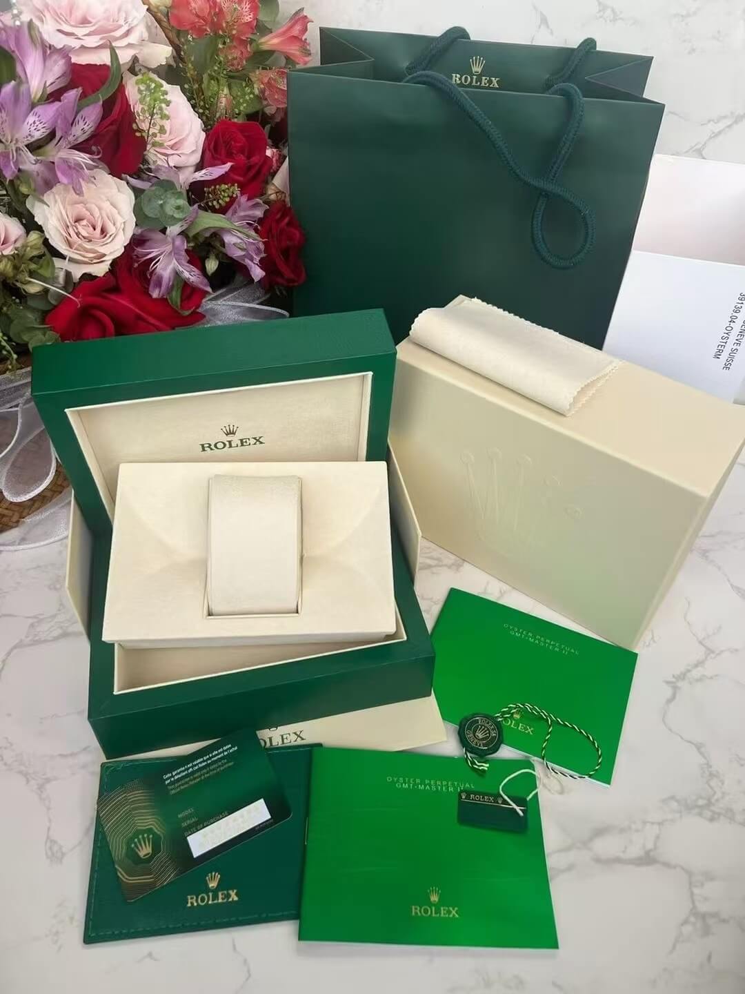The Previous Rolex Watch Box Full Set The Previous Rolex Watch Box Full Set