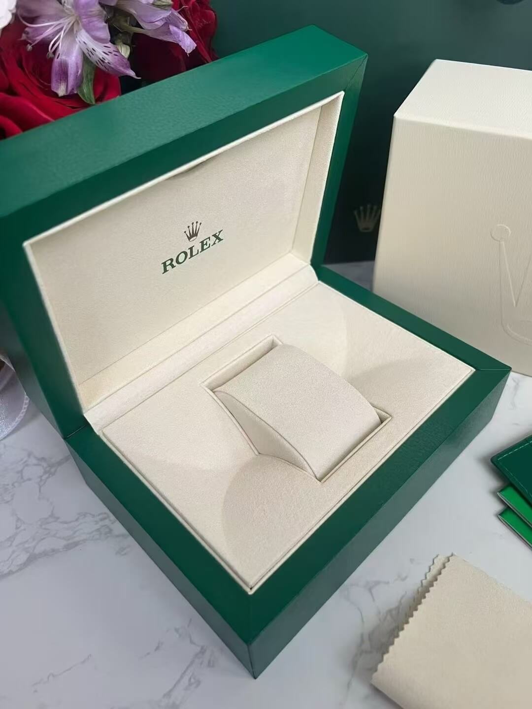 The Previous Rolex Watch Box Full Set The Previous Rolex Watch Box Full Set