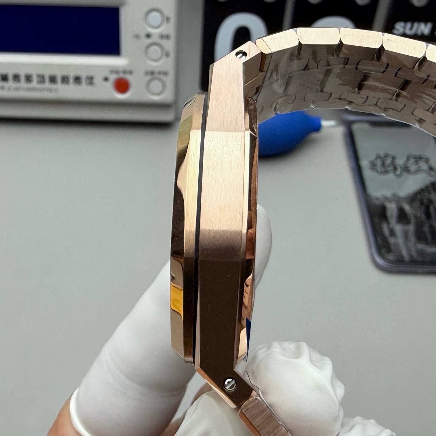 Audemars Piguet Replica Royal Oak Super Clone Watch 15510OR.OO.1320OR.03