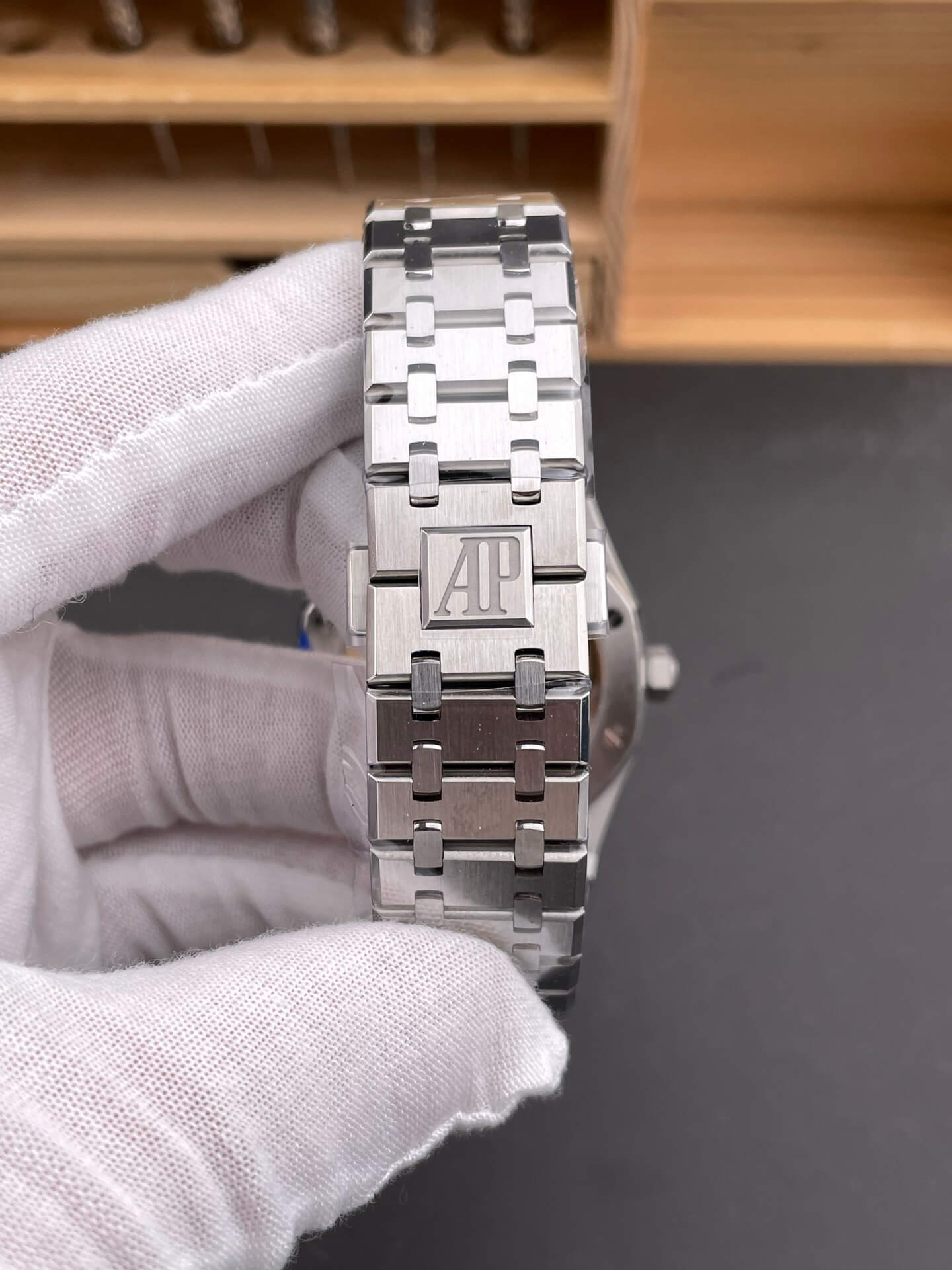 Audemars Piguet Replica Royal Oak Super Clone Watch 15500ST.OO.1220ST.03