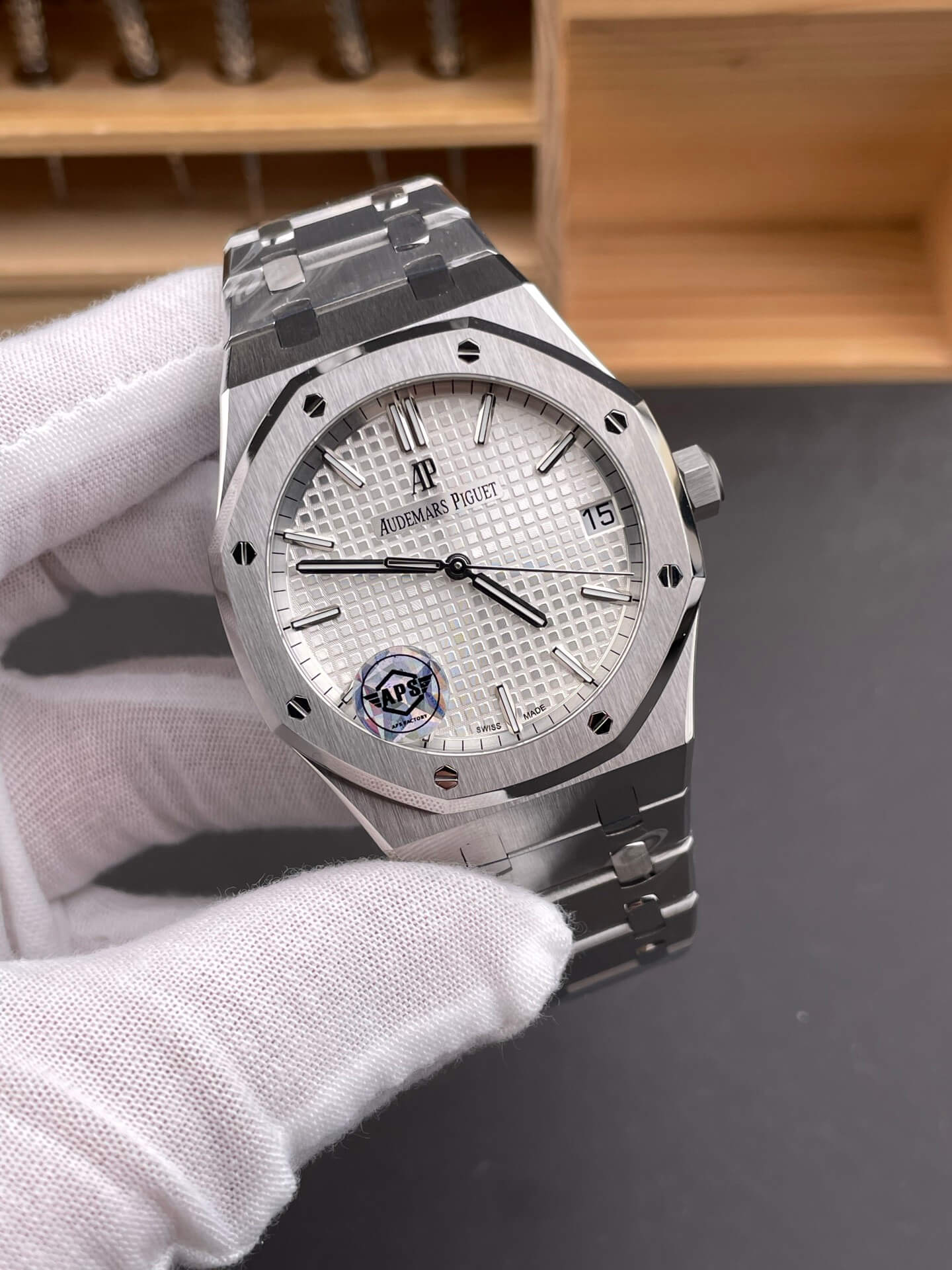 Audemars Piguet Replica Royal Oak Super Clone Watch 15500ST.OO.1220ST.04