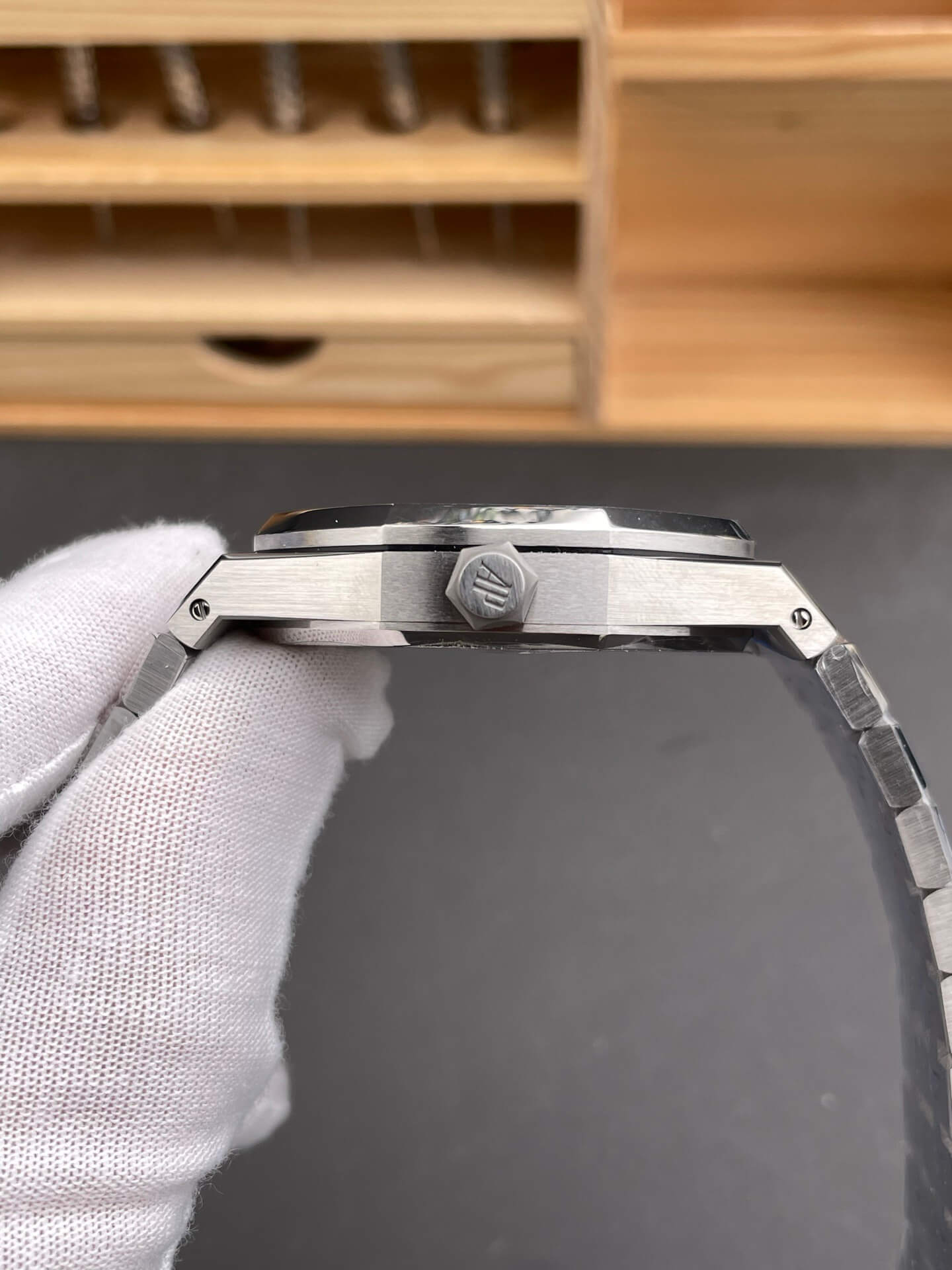 Audemars Piguet Replica Royal Oak Super Clone Watch 15500ST.OO.1220ST.04