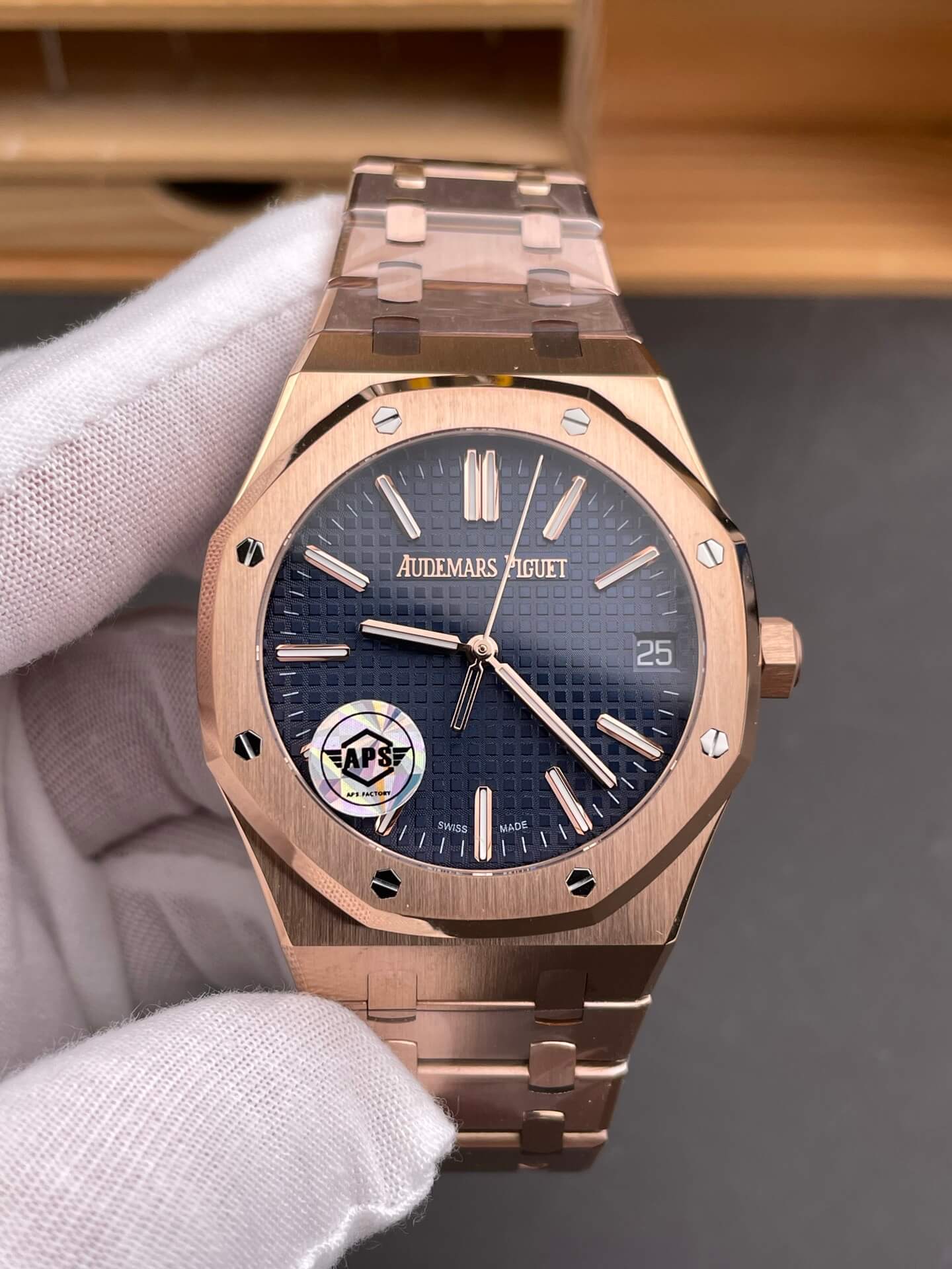 Audemars Piguet Replica Royal Oak Super Clone Watch 15510OR.OO.1320OR.03