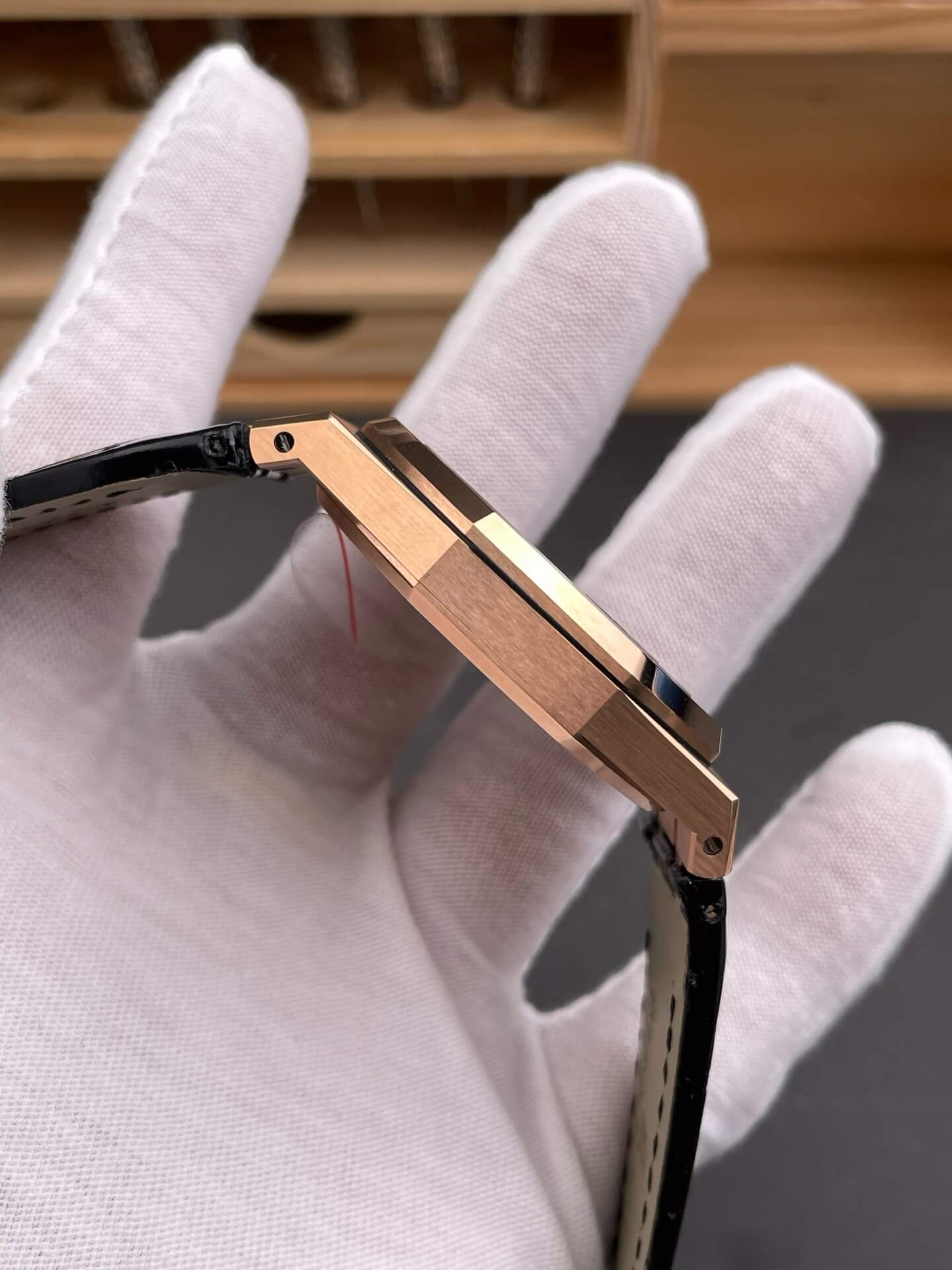 Audemars Piguet Replica Royal Oak Super Clone Watch 15400OR.OO.D002CR.01