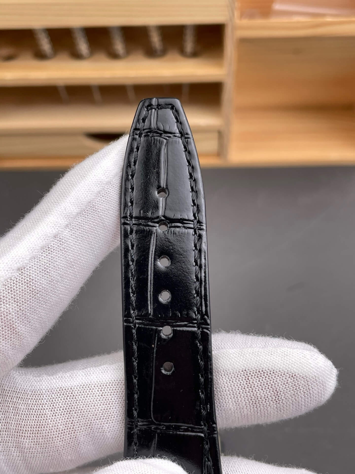 Audemars Piguet Replica Royal Oak Super Clone Watch 15400OR.OO.D002CR.01