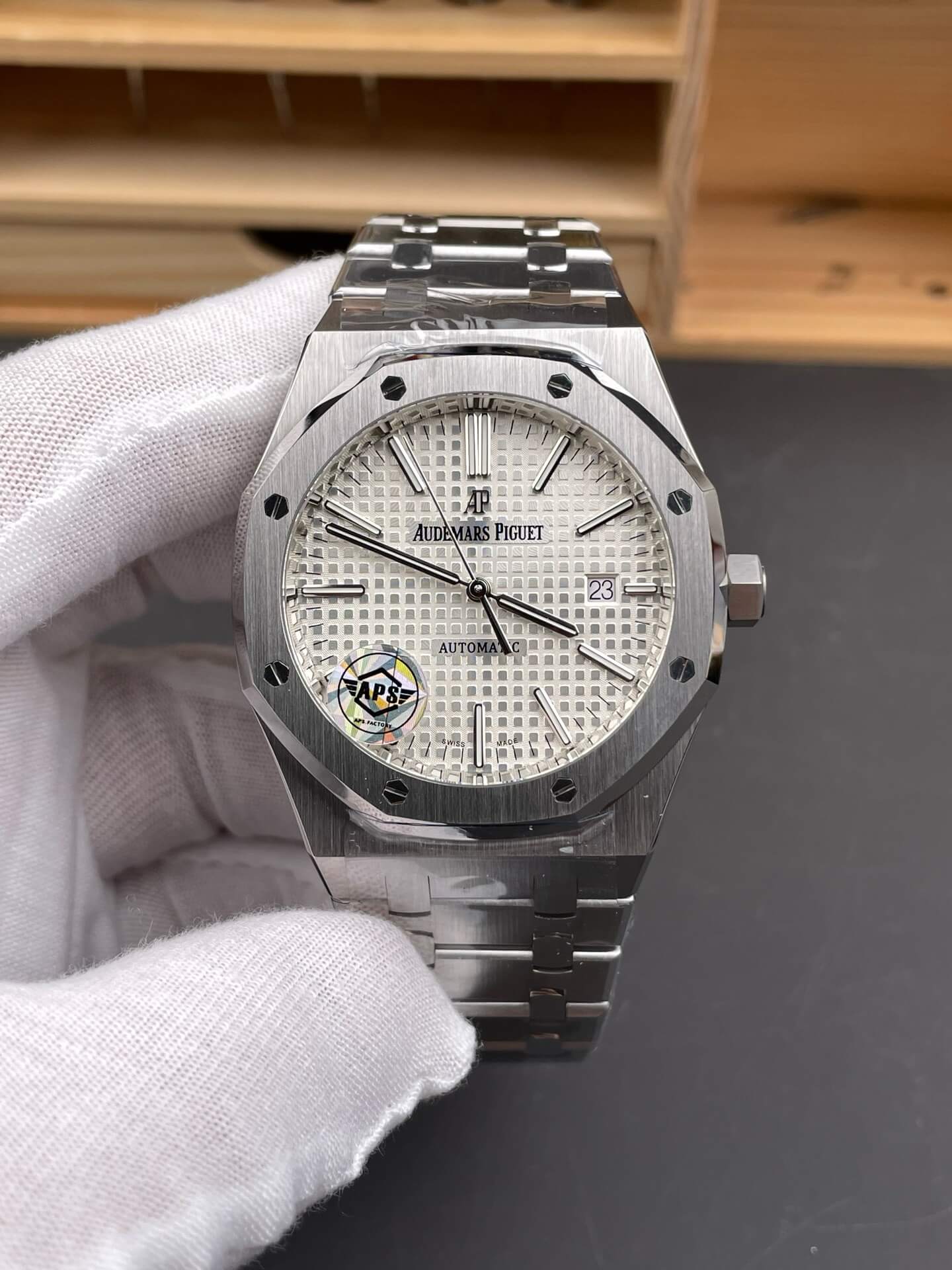 Audemars Piguet Replica Royal Oak Super Clone Watch 15400ST.OO.1220ST.02 Audemars Piguet Replica Royal Oak Super Clone Watch 15400ST.OO.1220ST.02