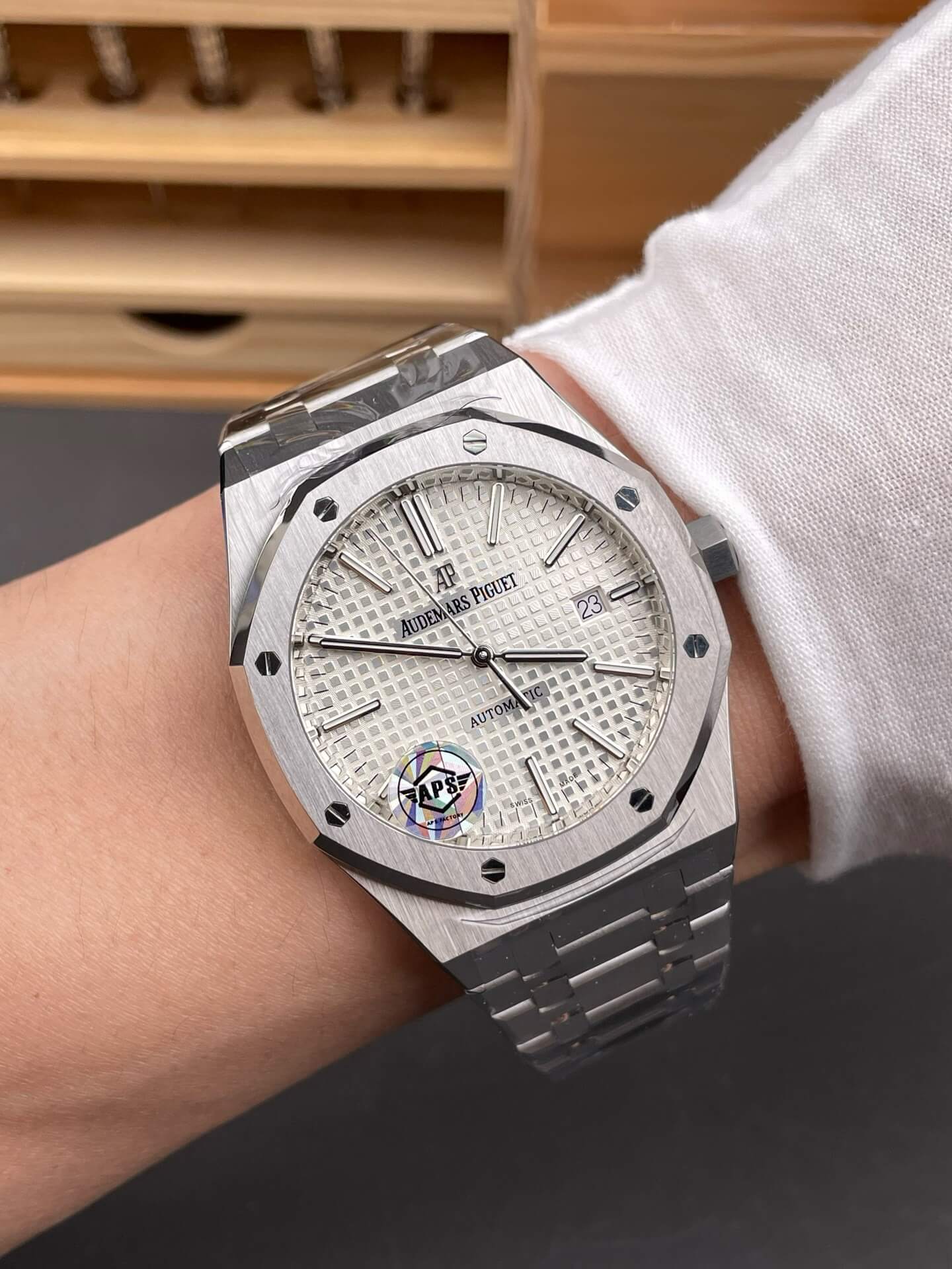 Audemars Piguet Replica Royal Oak Super Clone Watch 15400ST.OO.1220ST.02 Audemars Piguet Replica Royal Oak Super Clone Watch 15400ST.OO.1220ST.02