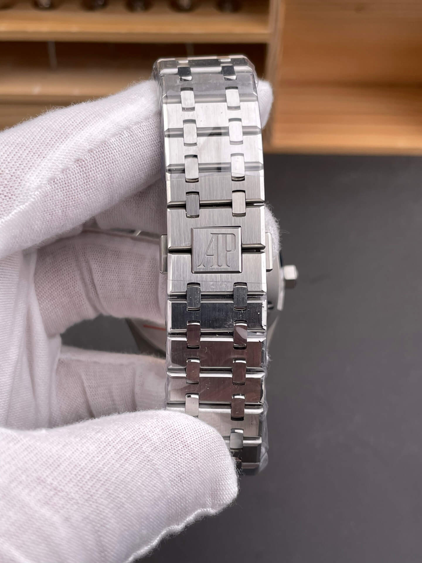Audemars Piguet Replica Royal Oak Super Clone Watch 15400ST.OO.1220ST.03
