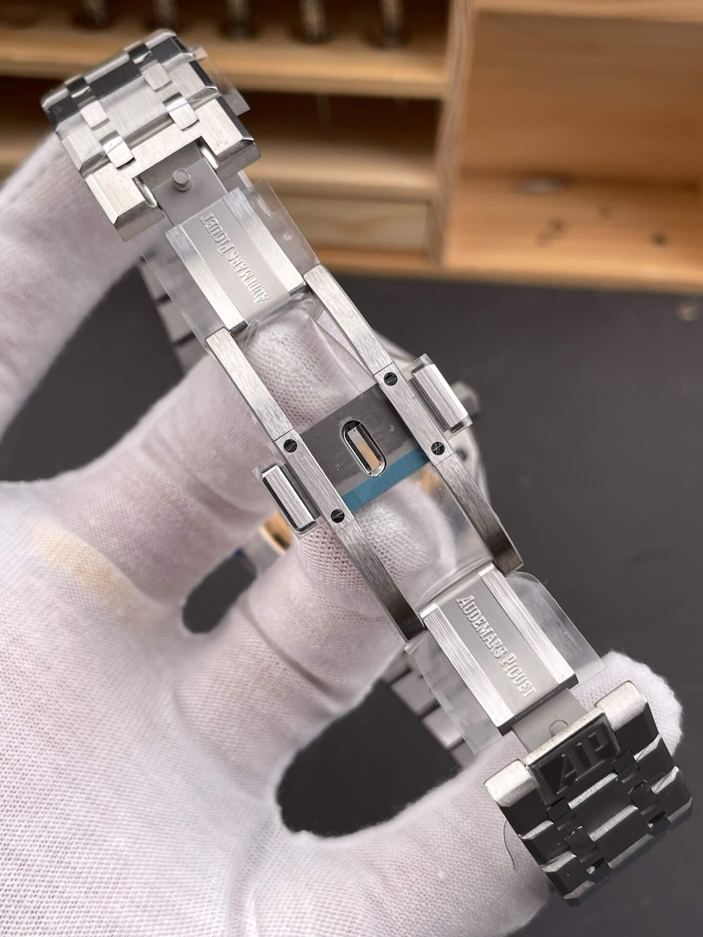 Audemars Piguet Replica Royal Oak Super Clone Watch 15500ST.OO.1220ST.01 Audemars Piguet Replica Royal Oak Super Clone Watch 15500ST.OO.1220ST.01