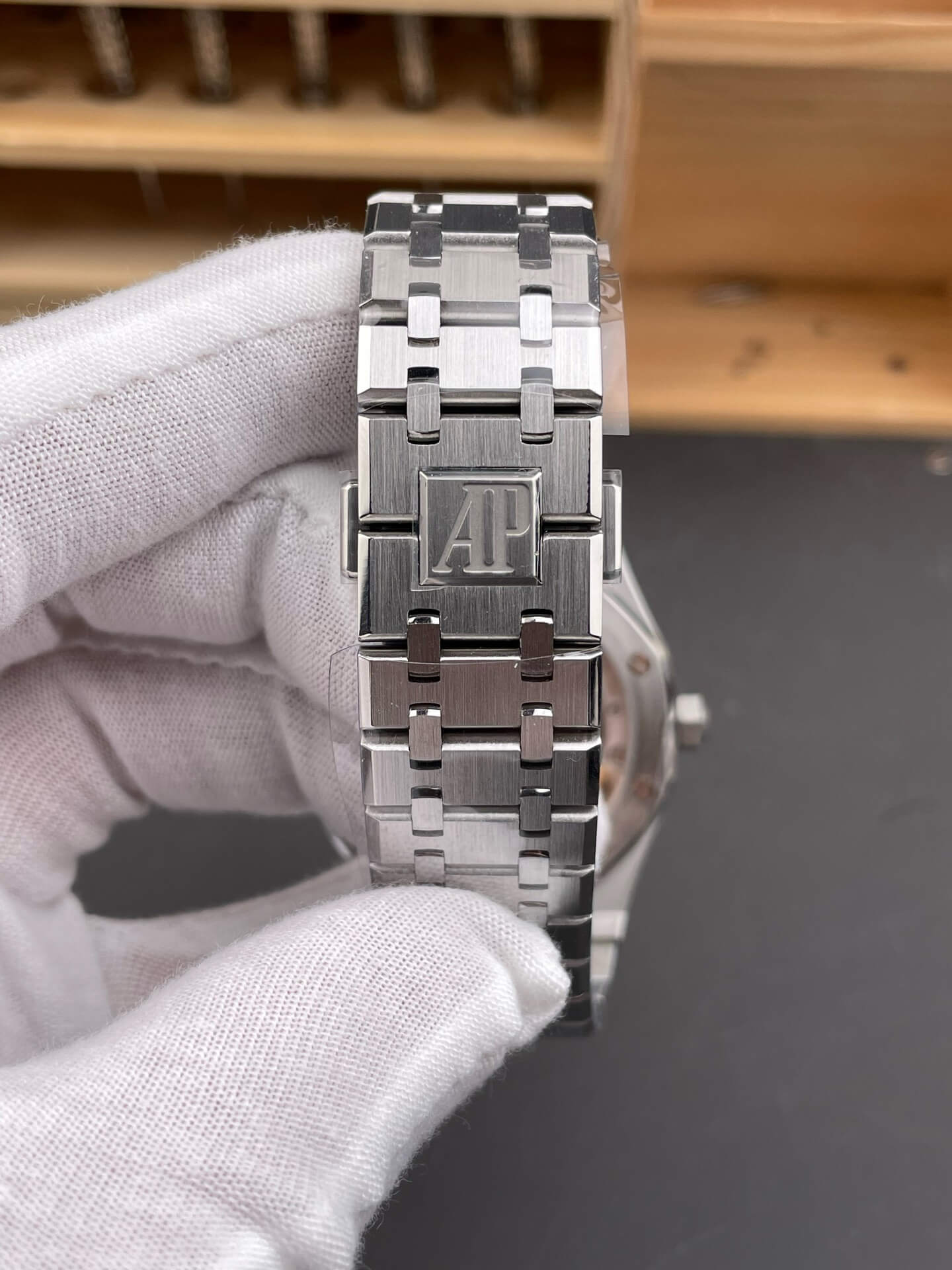 Audemars Piguet Replica Royal Oak Super Clone Watch 15500ST.OO.1220ST.01 Audemars Piguet Replica Royal Oak Super Clone Watch 15500ST.OO.1220ST.01