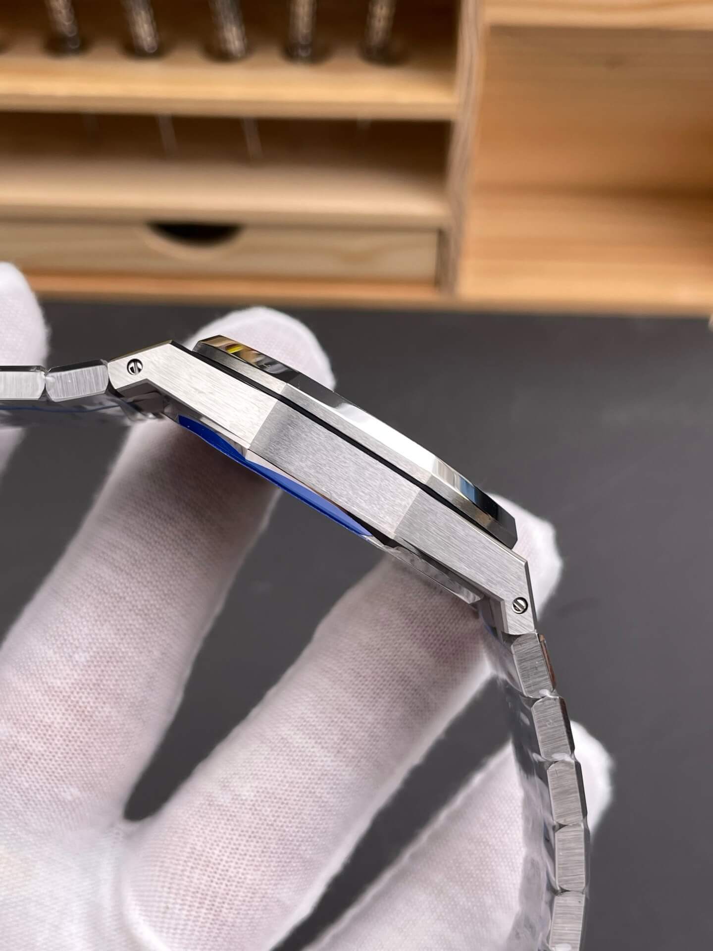 Audemars Piguet Replica Royal Oak Super Clone Watch 15510ST.OO.1320ST.08