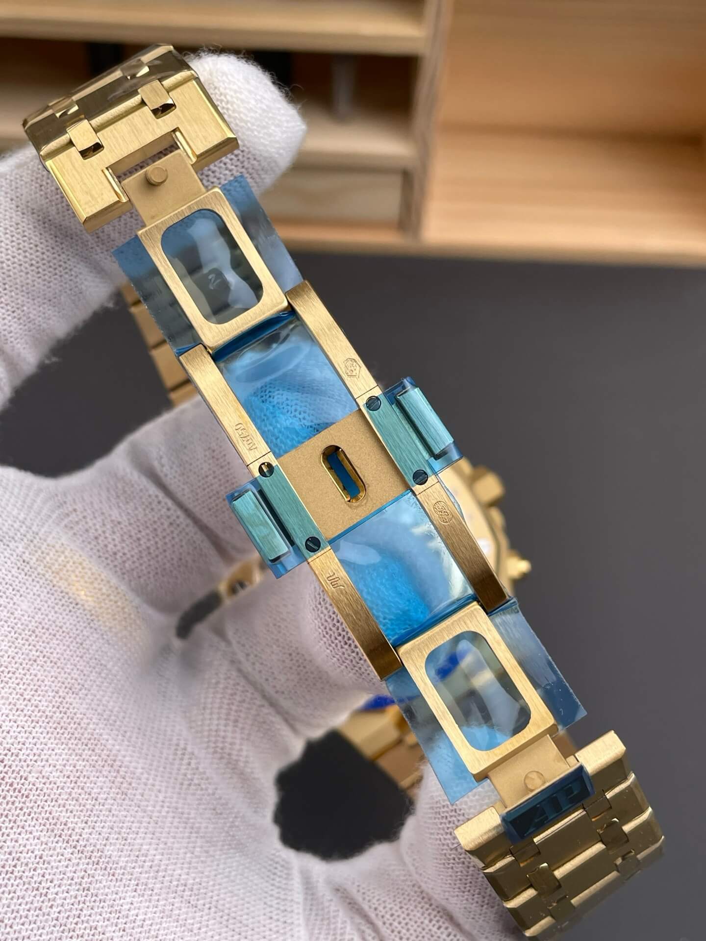 Audemars Piguet Replica Royal Oak Super Clone Watch 26240BA.OO.1320BA.02