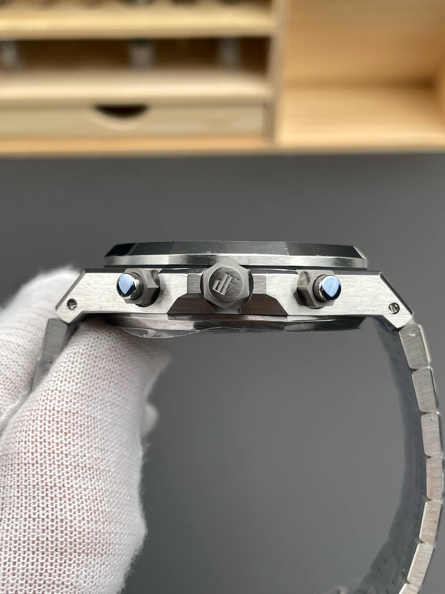 Audemars Piguet Replica Royal Oak Super Clone Watch 26240BC.OO.1320BC.01