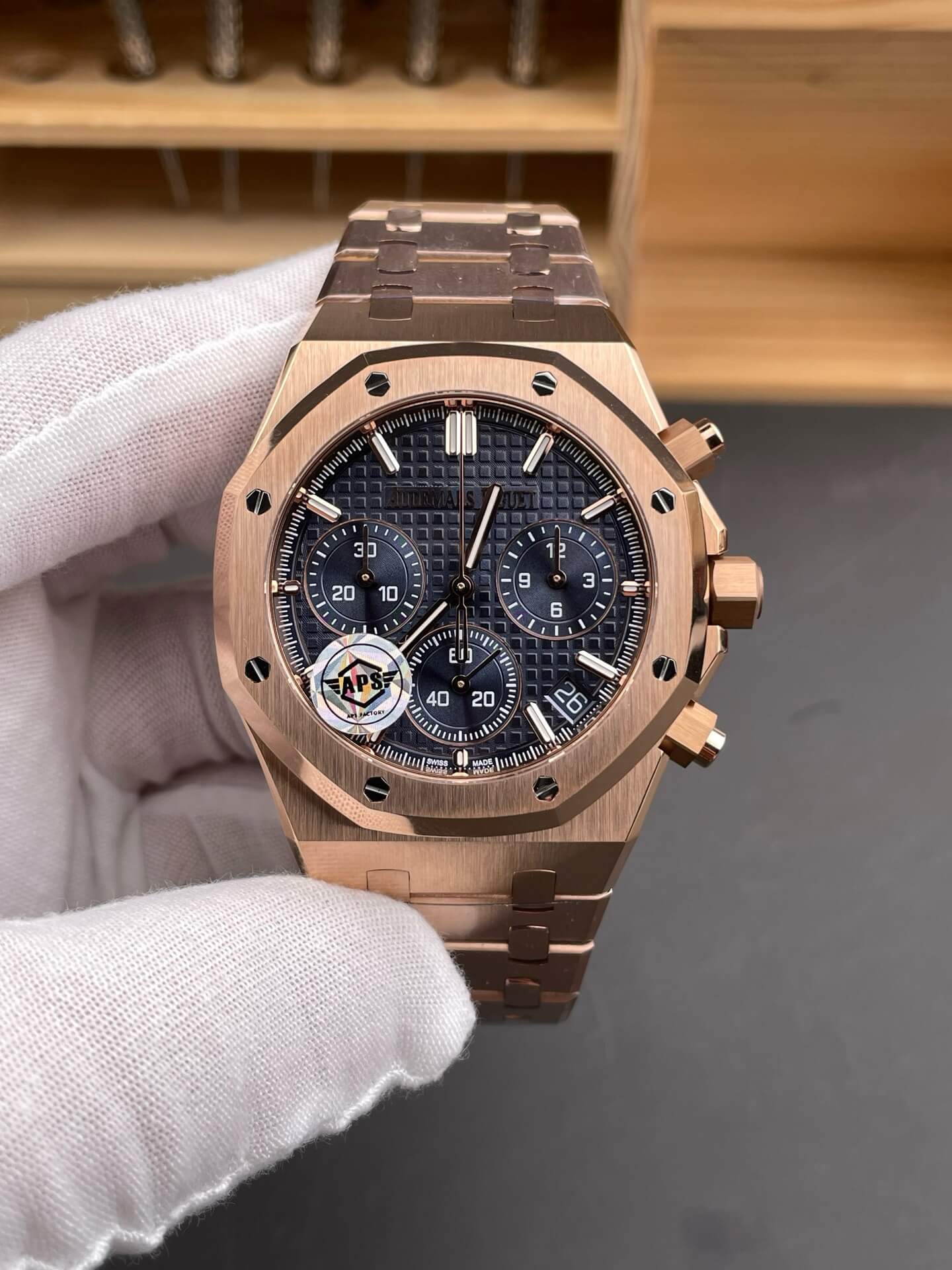 Audemars Piguet Replica Royal Oak Super Clone Watch 26240OR.OO.1320OR.05