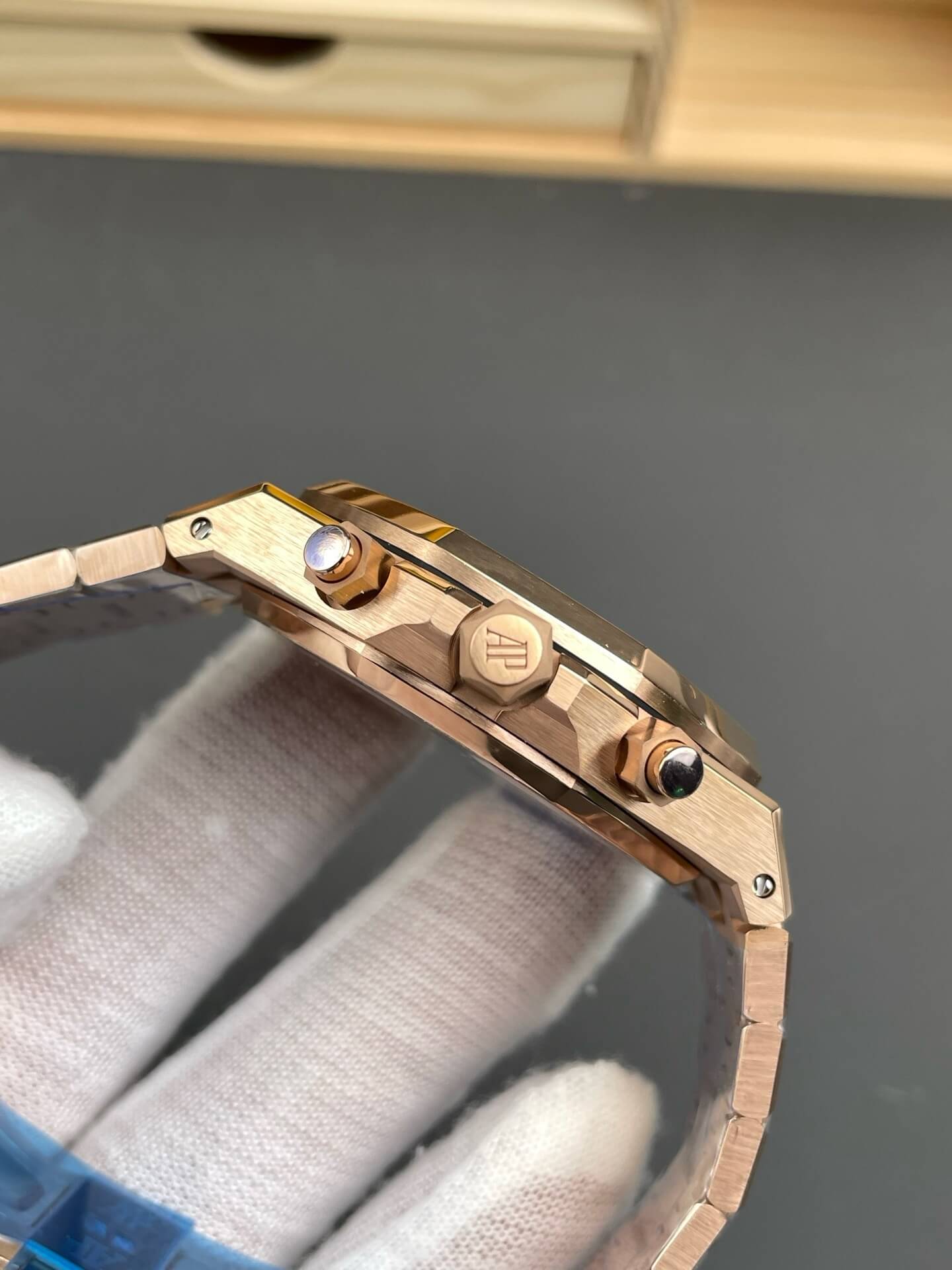 Audemars Piguet Replica Royal Oak Super Clone Watch 26240OR.OO.1320OR.06