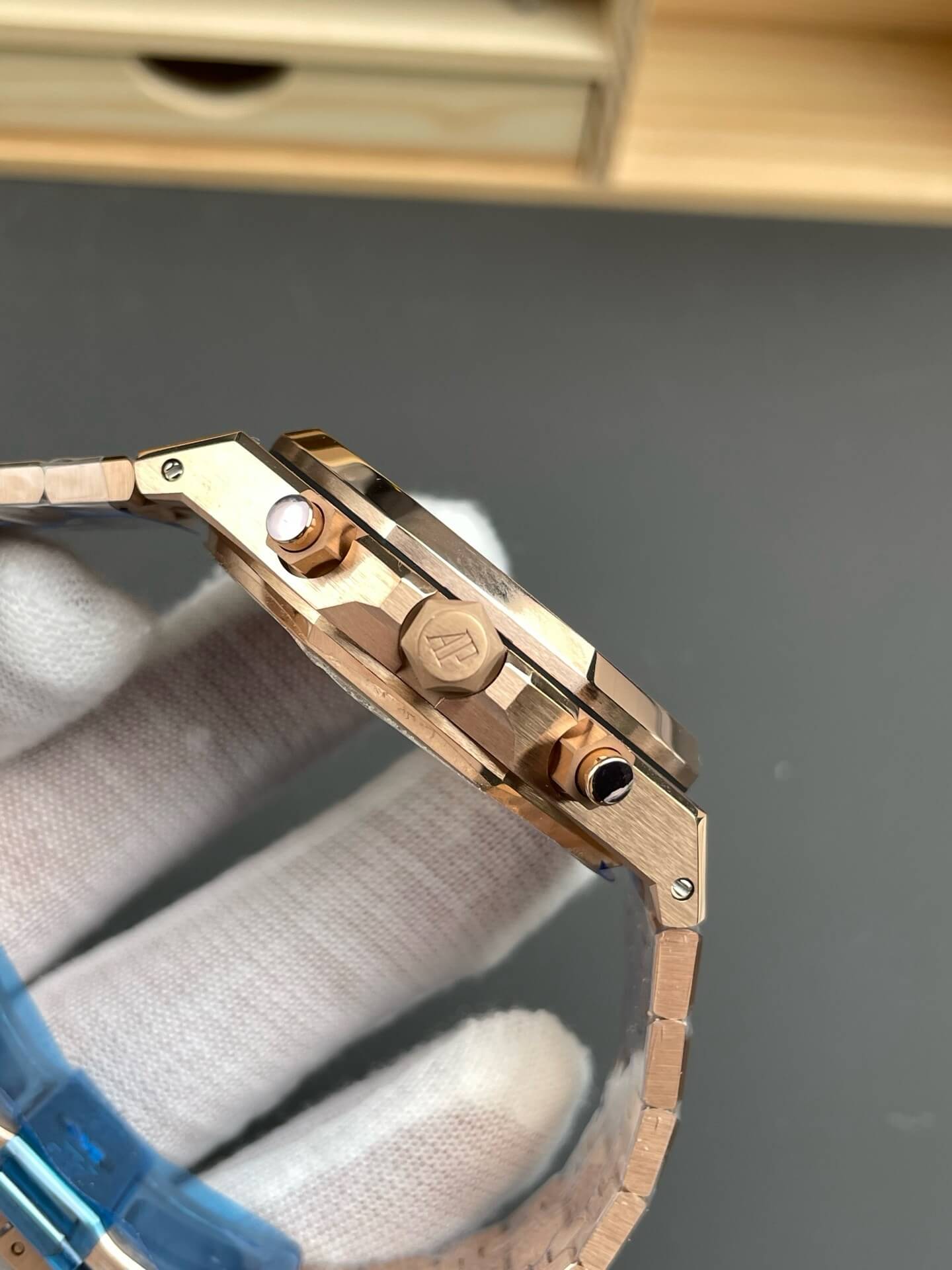 Audemars Piguet Replica Royal Oak Super Clone Watch 26240OR.OO.1320OR.08