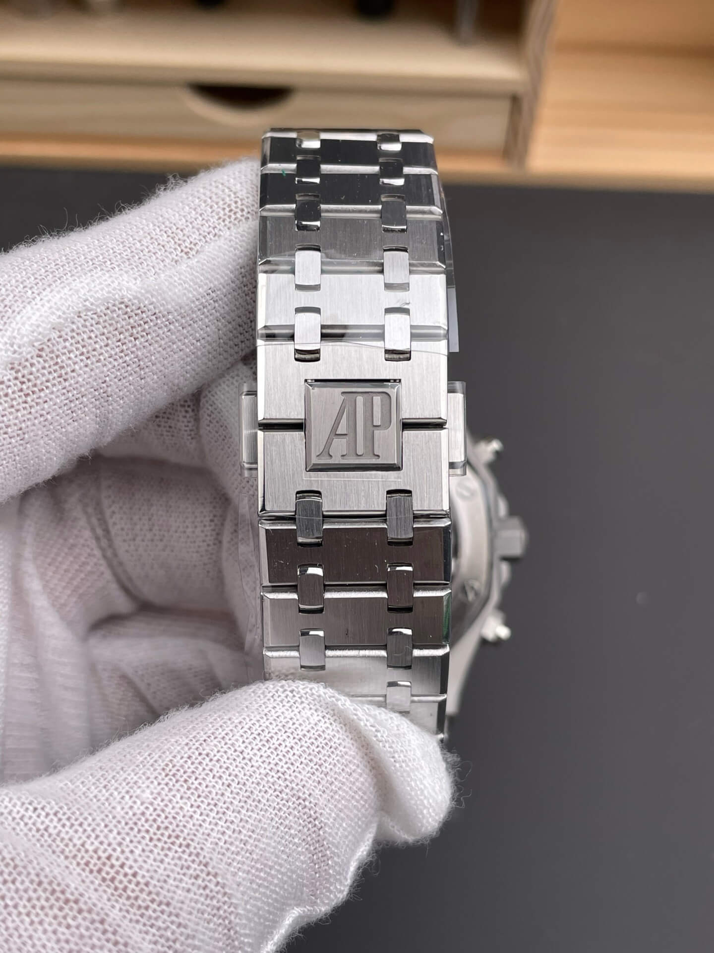 Audemars Piguet Replica Royal Oak Super Clone Watch 26240ST.OO.1320ST.05