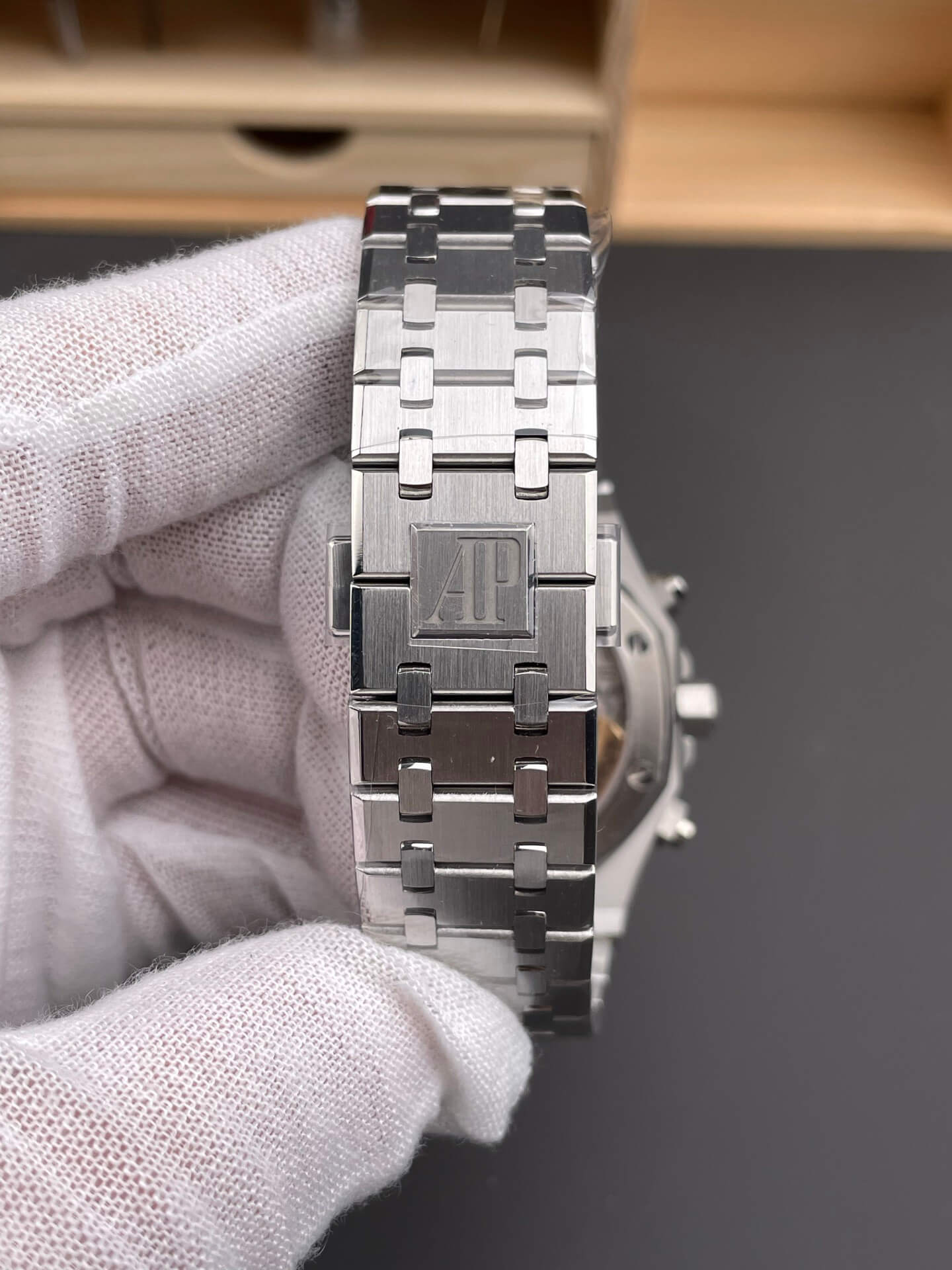 Audemars Piguet Replica Royal Oak Super Clone Watch 26240ST.OO.1320ST.06