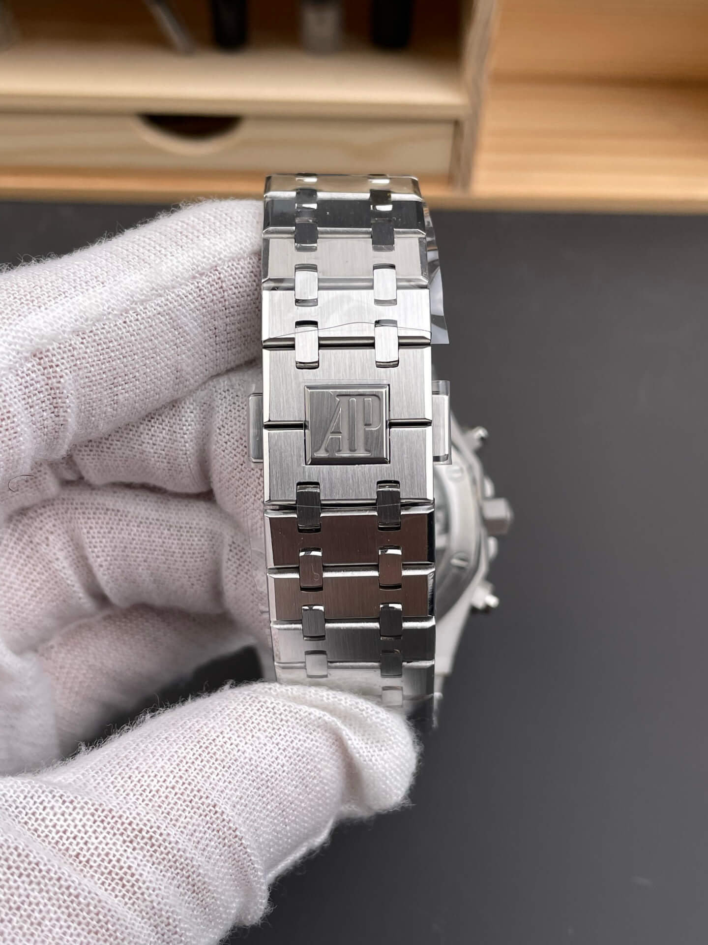 Audemars Piguet Replica Royal Oak Super Clone Watch 26240ST.OO.1320ST.07