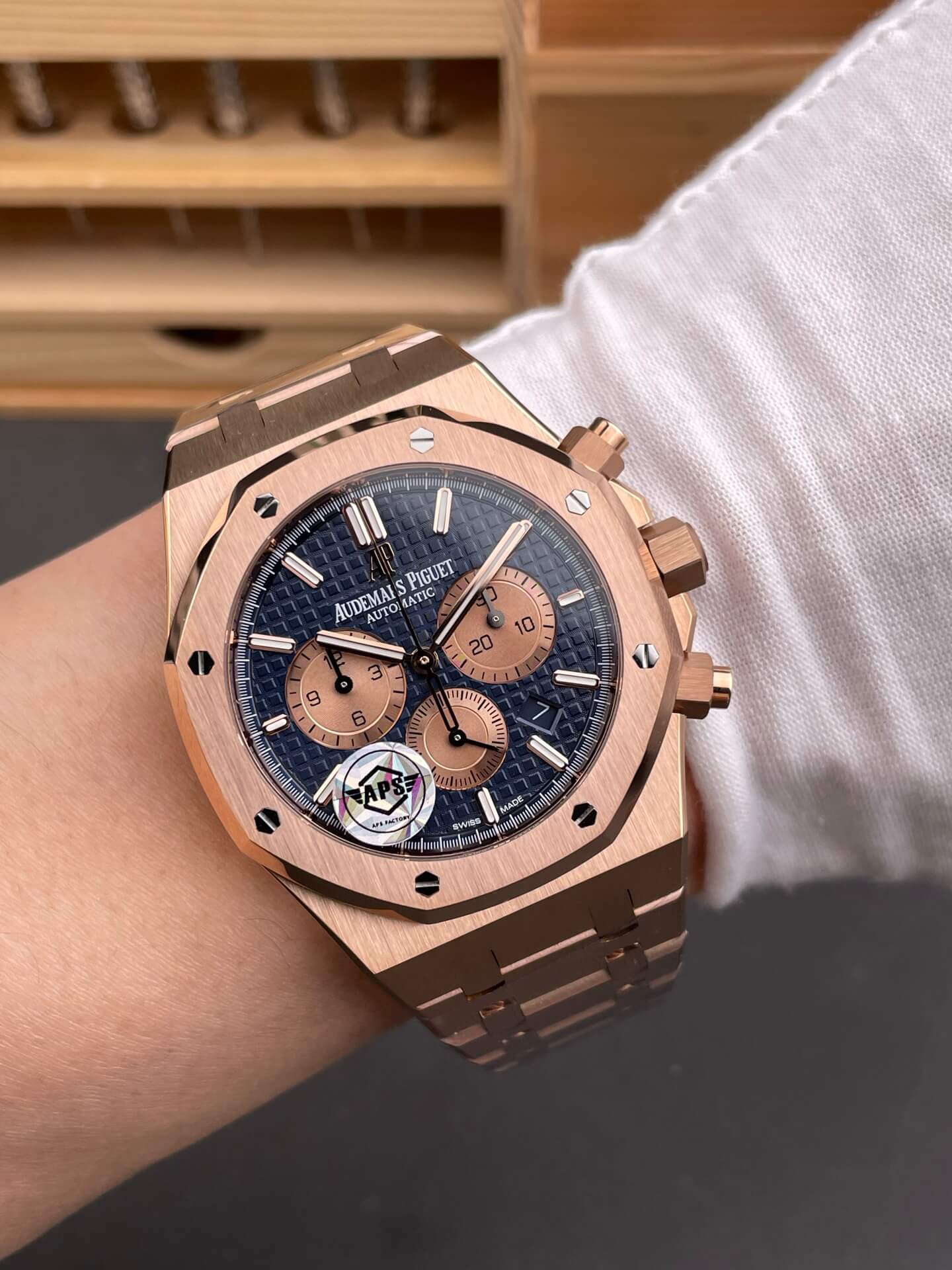 Audemars Piguet Replica Royal Oak Super Clone Watch 26331OR.OO.1220OR.01