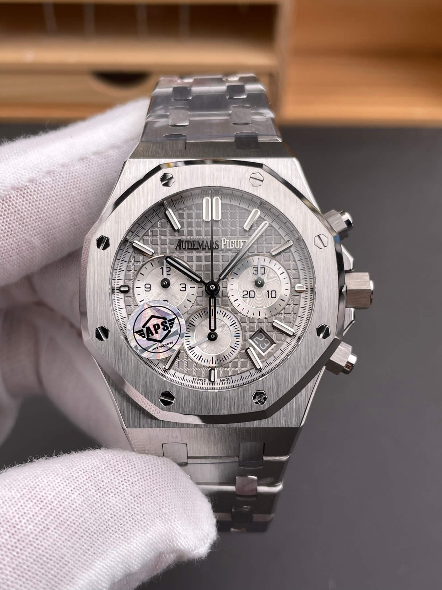 Audemars Piguet Replica Royal Oak Super Clone Watch 26715ST.OO.1356ST.02