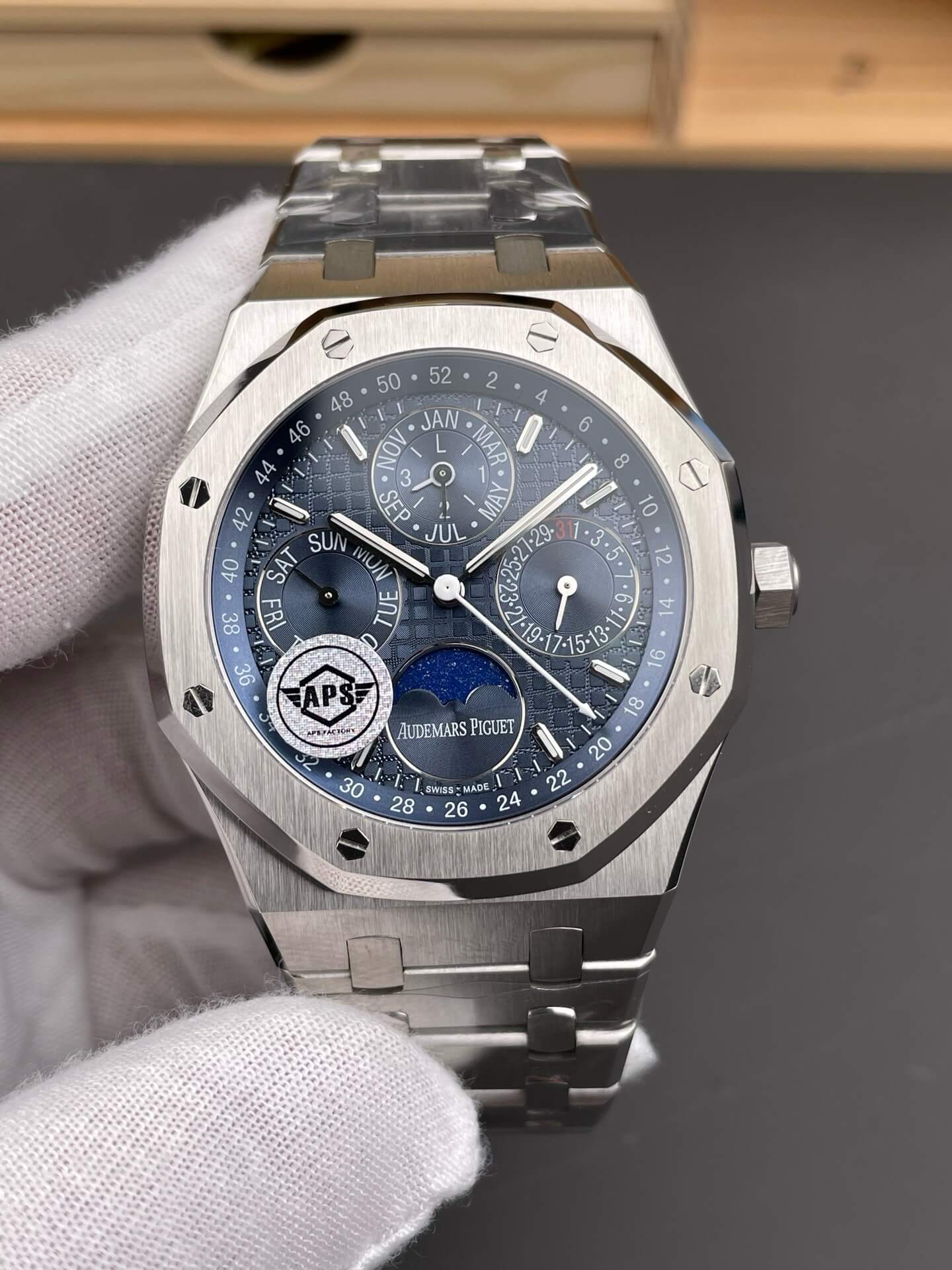 Audemars Piguet Replica Royal Oak Super Clone Watch 26574ST.OO.1220ST.02 Audemars Piguet Replica Royal Oak Super Clone Watch 26574ST.OO.1220ST.02
