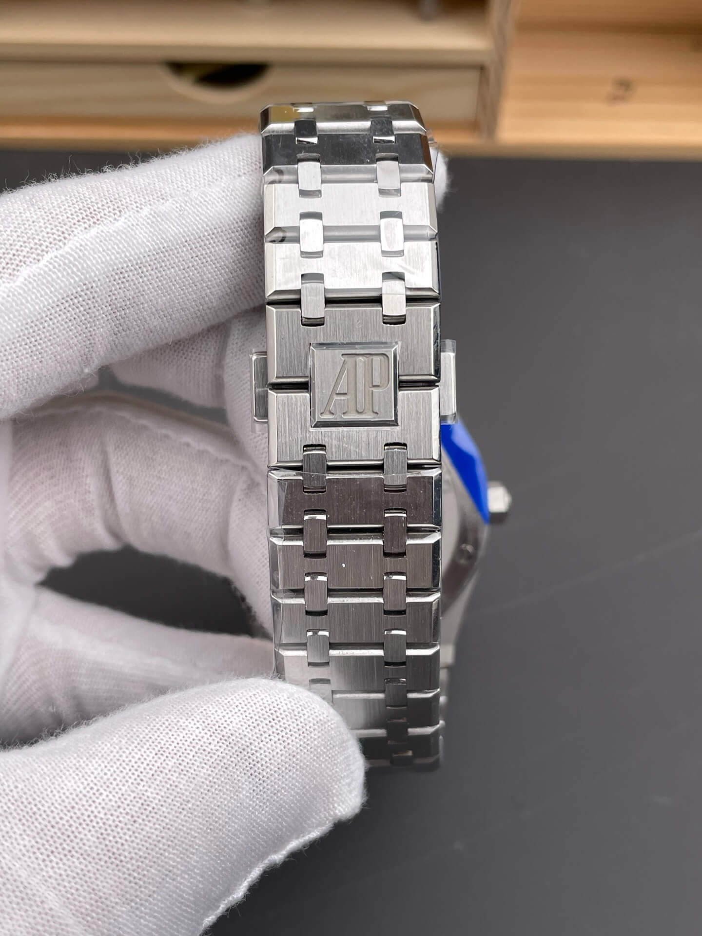 Audemars Piguet Replica Royal Oak Super Clone Watch 26574ST.OO.1220ST.02 Audemars Piguet Replica Royal Oak Super Clone Watch 26574ST.OO.1220ST.02