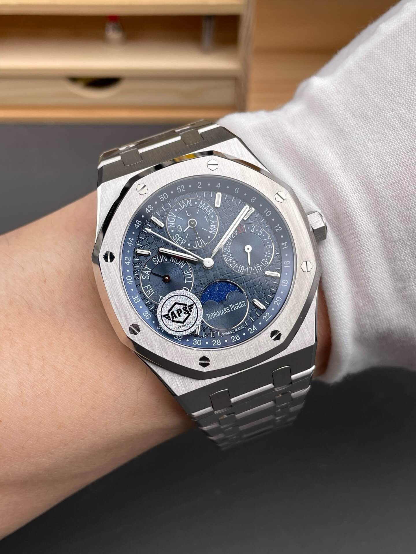 Audemars Piguet Replica Royal Oak Super Clone Watch 26574ST.OO.1220ST.02 Audemars Piguet Replica Royal Oak Super Clone Watch 26574ST.OO.1220ST.02