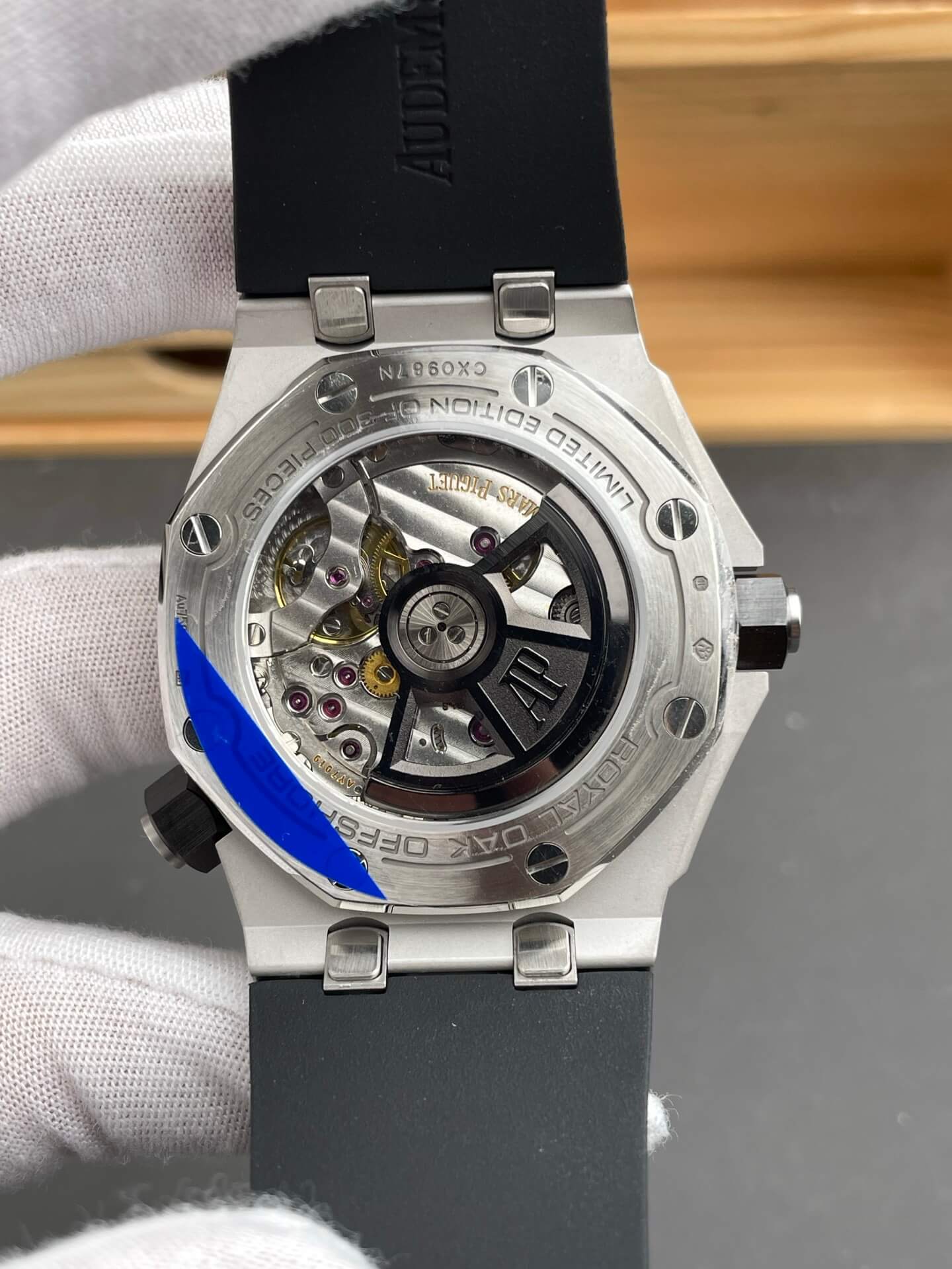 Audemars Piguet Replica Royal Oak Super Clone Offshore Watch 15720CN.OO.A002CA.01