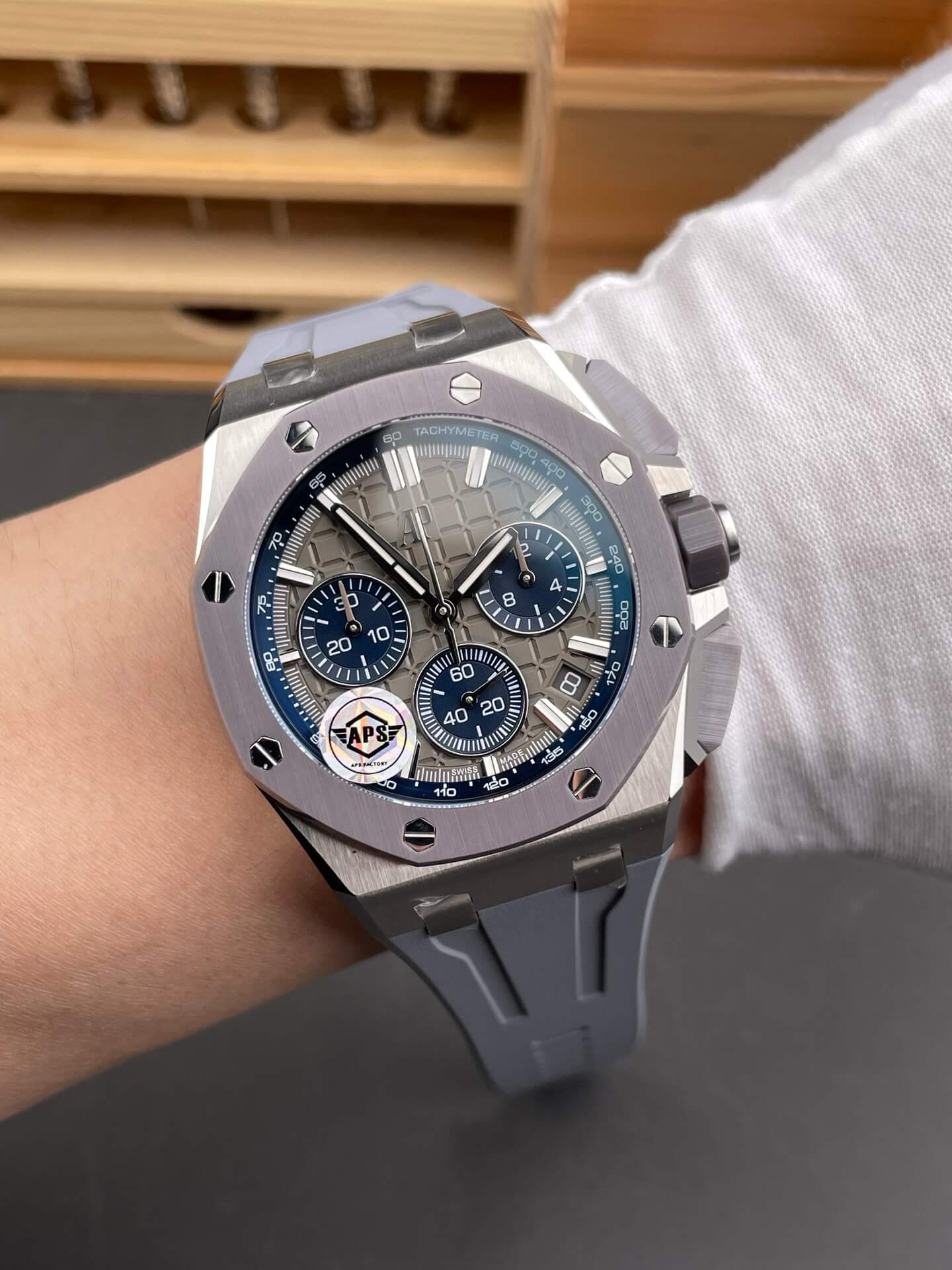 Audemars Piguet Replica Royal Oak Offshore Super Clone Watch 26420IO.OO.A009CA.01