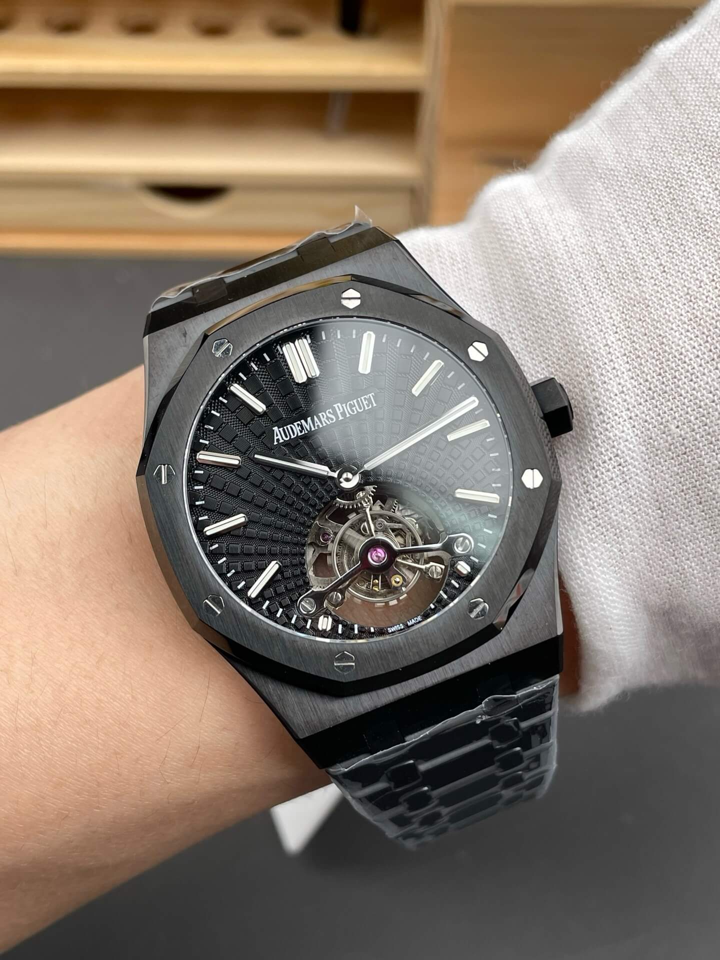 Audemars Piguet Replica Royal Oak Super Clone Watch 26522.CE.OO.1225CE.01