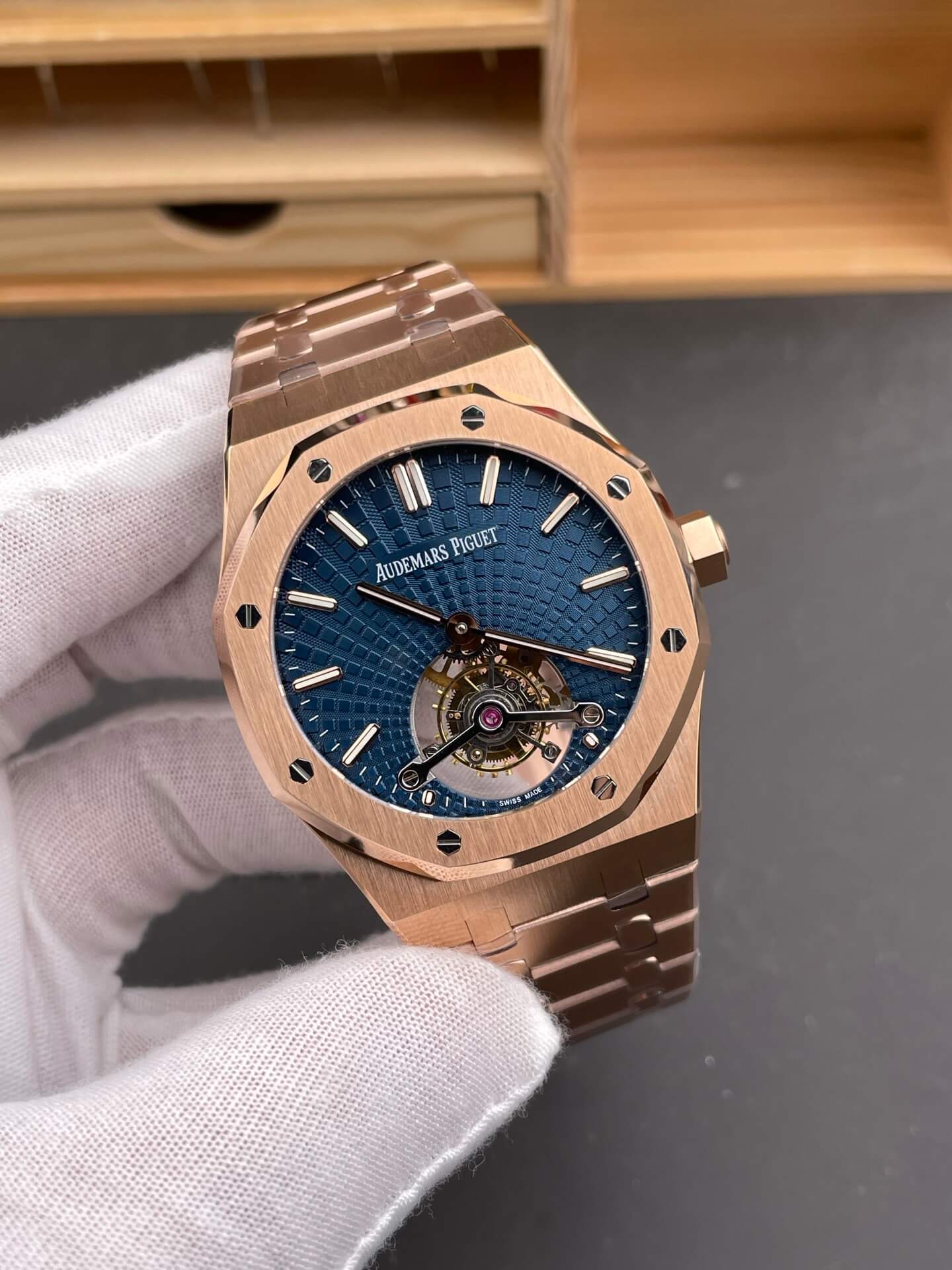 Audemars Piguet Replica Royal Oak Super Clone Watch 26522OR.OO.1220OR.01