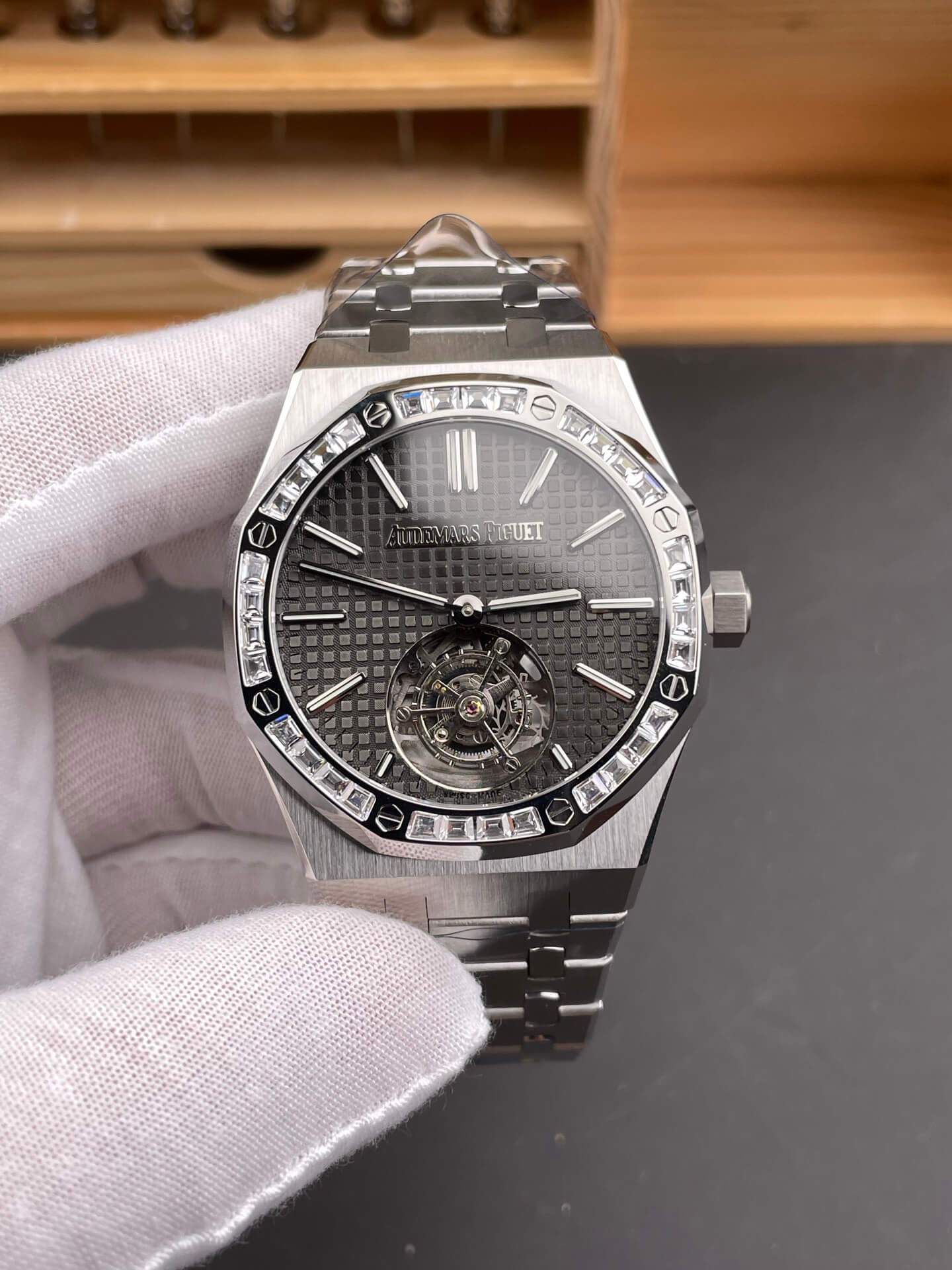 Audemars Piguet Replica Royal Oak Super Clone Watch 26730BC.ZZ.1320BC.01