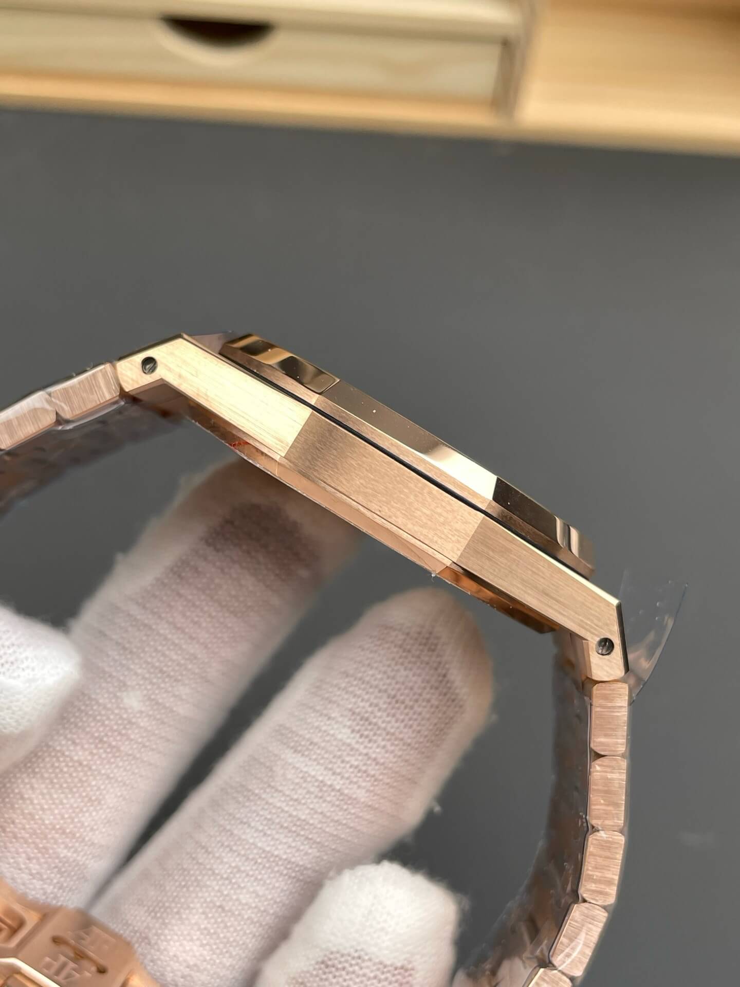 Audemars Piguet Replica Royal Oak Super Clone Watch 15407OR.OO.1220OR.01 Audemars Piguet Replica Royal Oak Super Clone Watch 15407OR.OO.1220OR.01