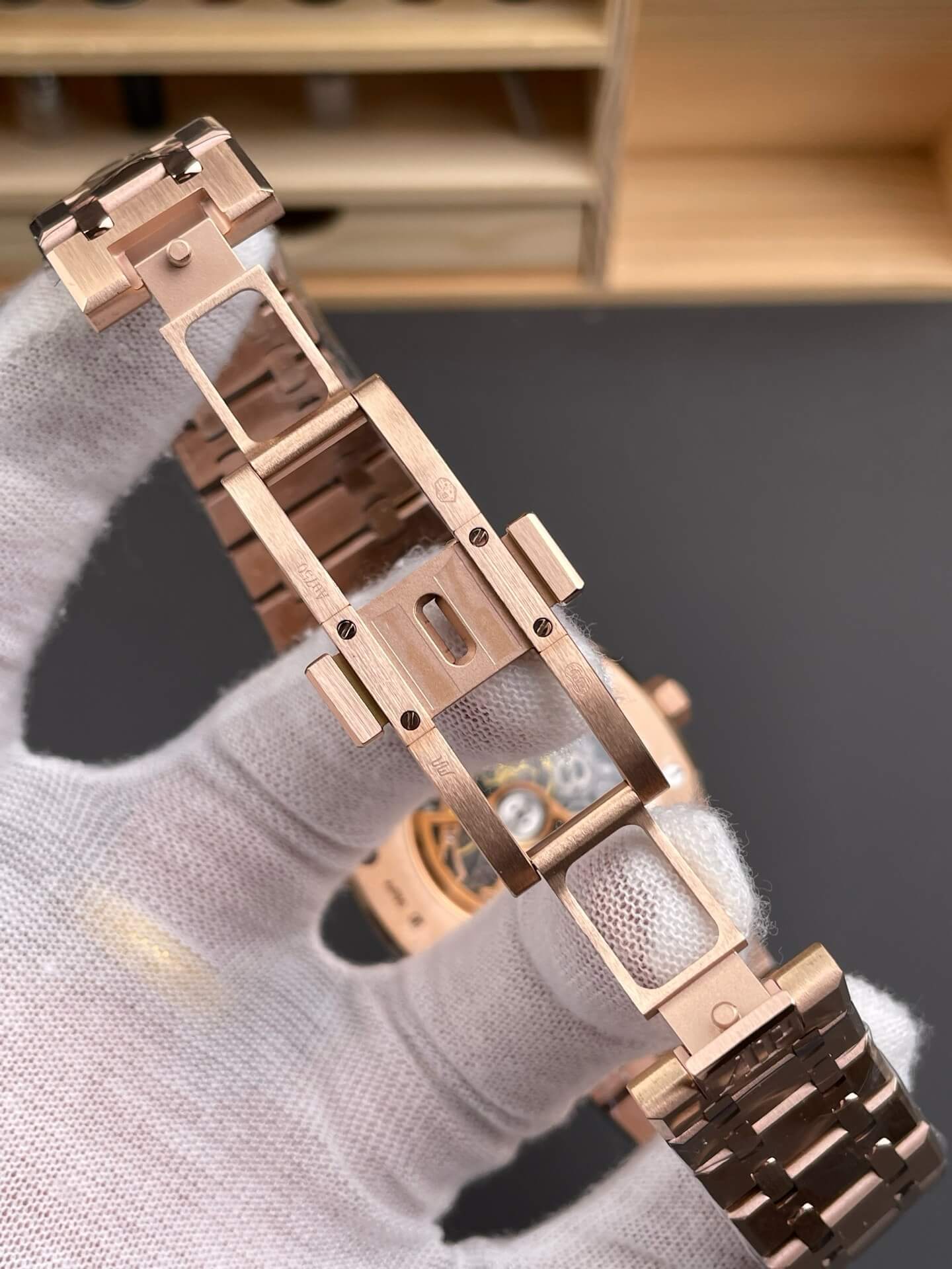 Audemars Piguet Replica Royal Oak Super Clone Watch 15407OR.OO.1220OR.01 Audemars Piguet Replica Royal Oak Super Clone Watch 15407OR.OO.1220OR.01
