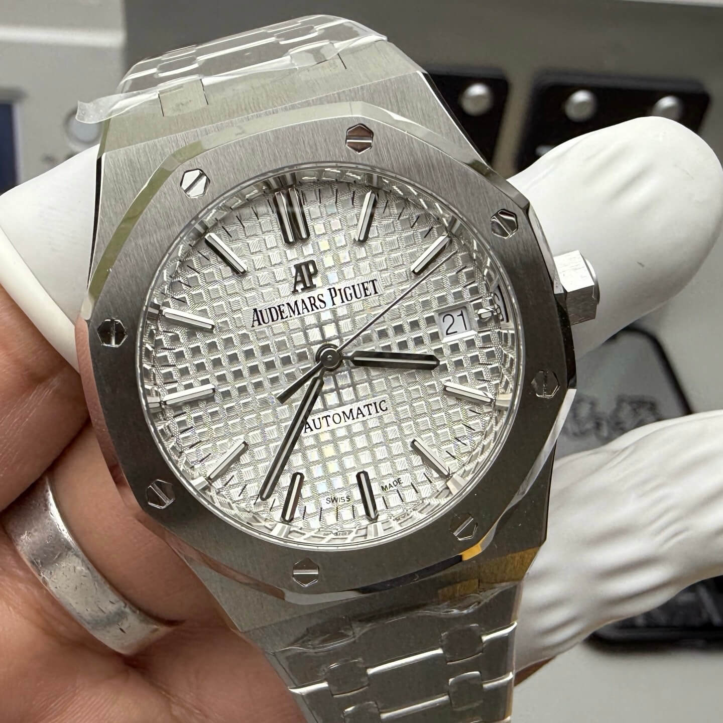 Audemars Piguet Replica Royal Oak Super Clone Watch 15450ST.OO.1256ST.01
