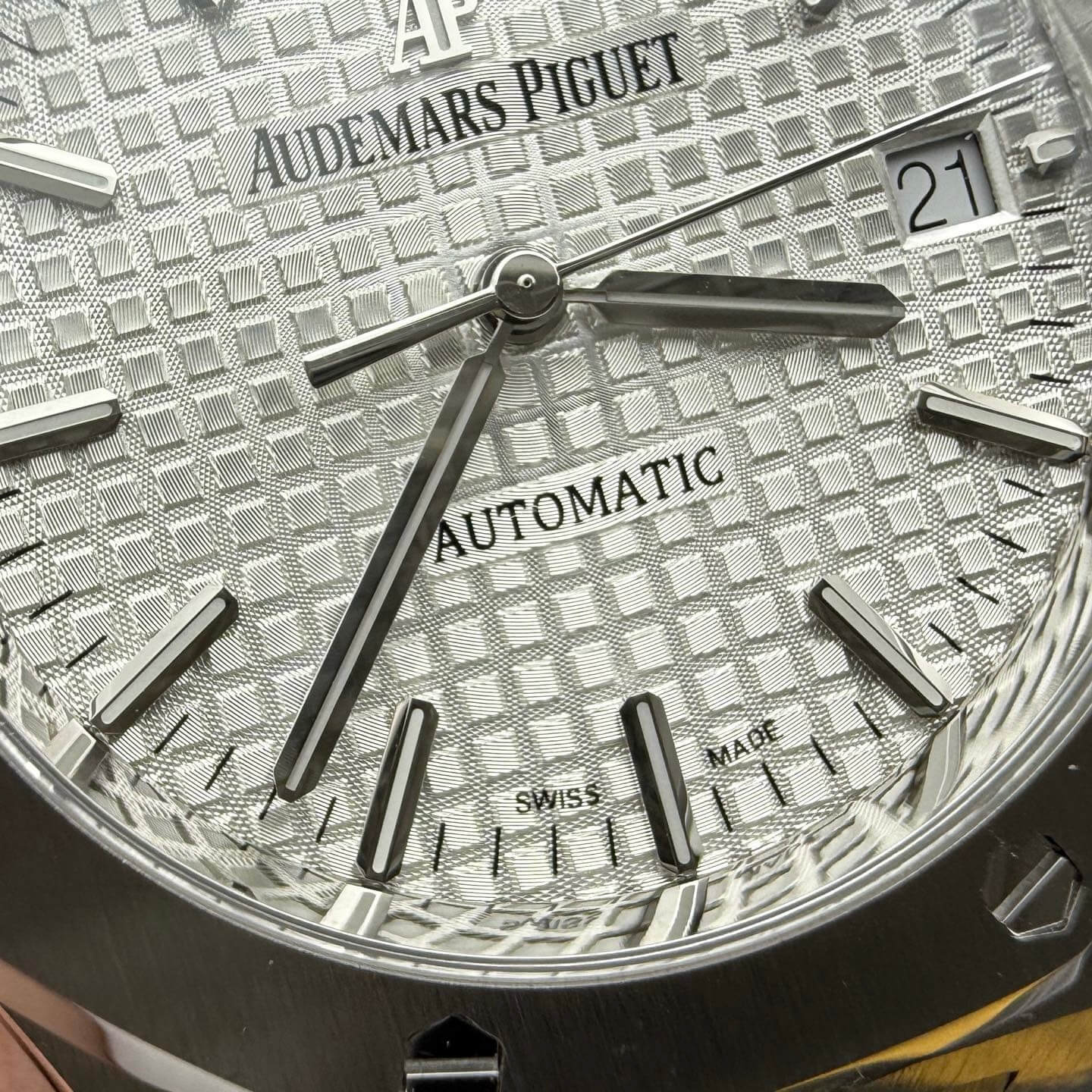 Audemars Piguet Replica Royal Oak Super Clone Watch 15450ST.OO.1256ST.01