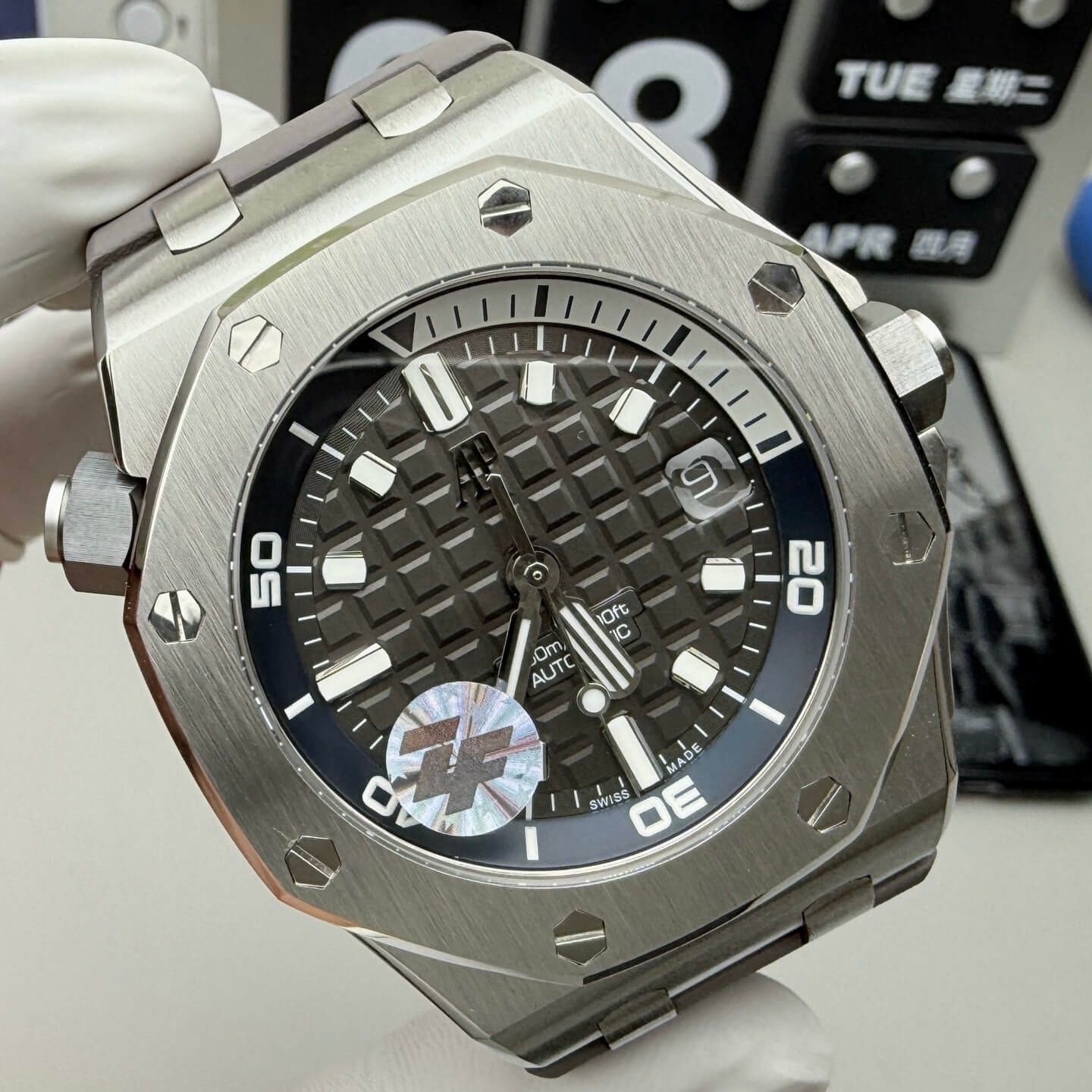 Audemars Piguet Replica Royal Oak Super Clone Offshore Watch 15720ST.OO.A009CA.01