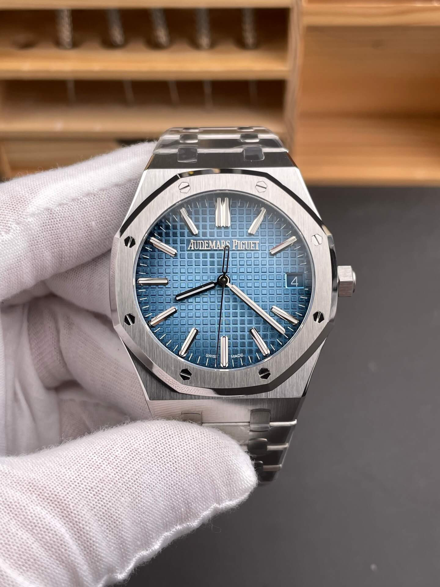 Audemars Piguet Replica Royal Oak Super Clone Watch 15510BC.OO.1320BC.02