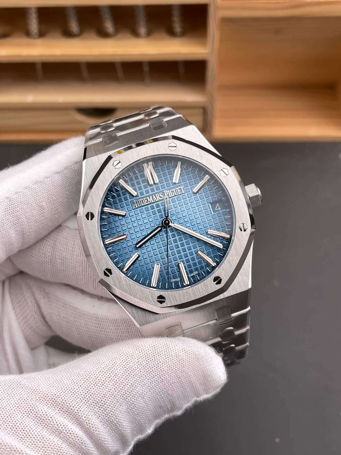 Audemars Piguet Replica Royal Oak Super Clone Watch 15510BC.OO.1320BC.02