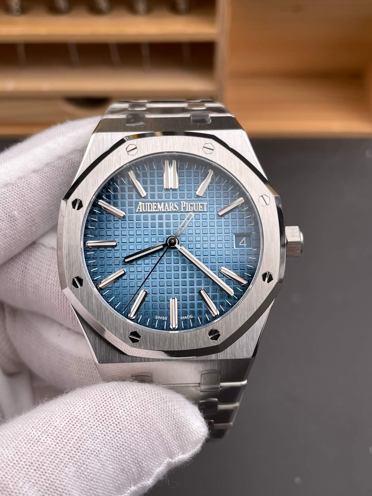 Audemars Piguet Replica Royal Oak Super Clone Watch 15510BC.OO.1320BC.02