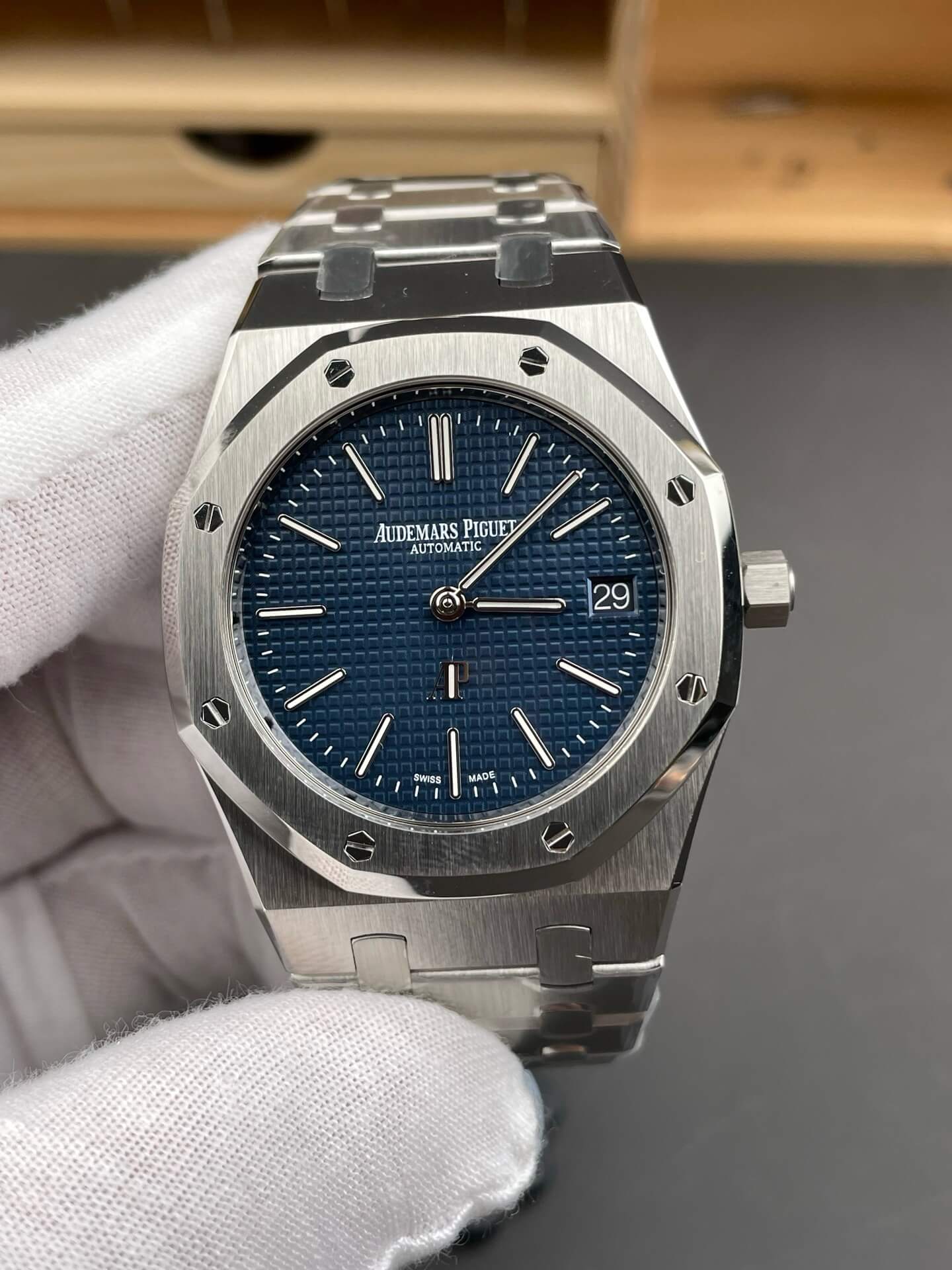 Audemars Piguet Replica Royal Oak Super Clone Watch 15202ST.OO.1240ST.01 Audemars Piguet Replica Royal Oak Super Clone Watch 15202ST.OO.1240ST.01