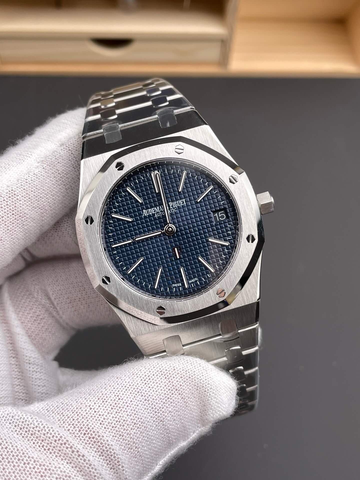 Audemars Piguet Replica Royal Oak Super Clone Watch 16202ST.OO.1240ST.02 Audemars Piguet Replica Royal Oak Super Clone Watch 16202ST.OO.1240ST.02
