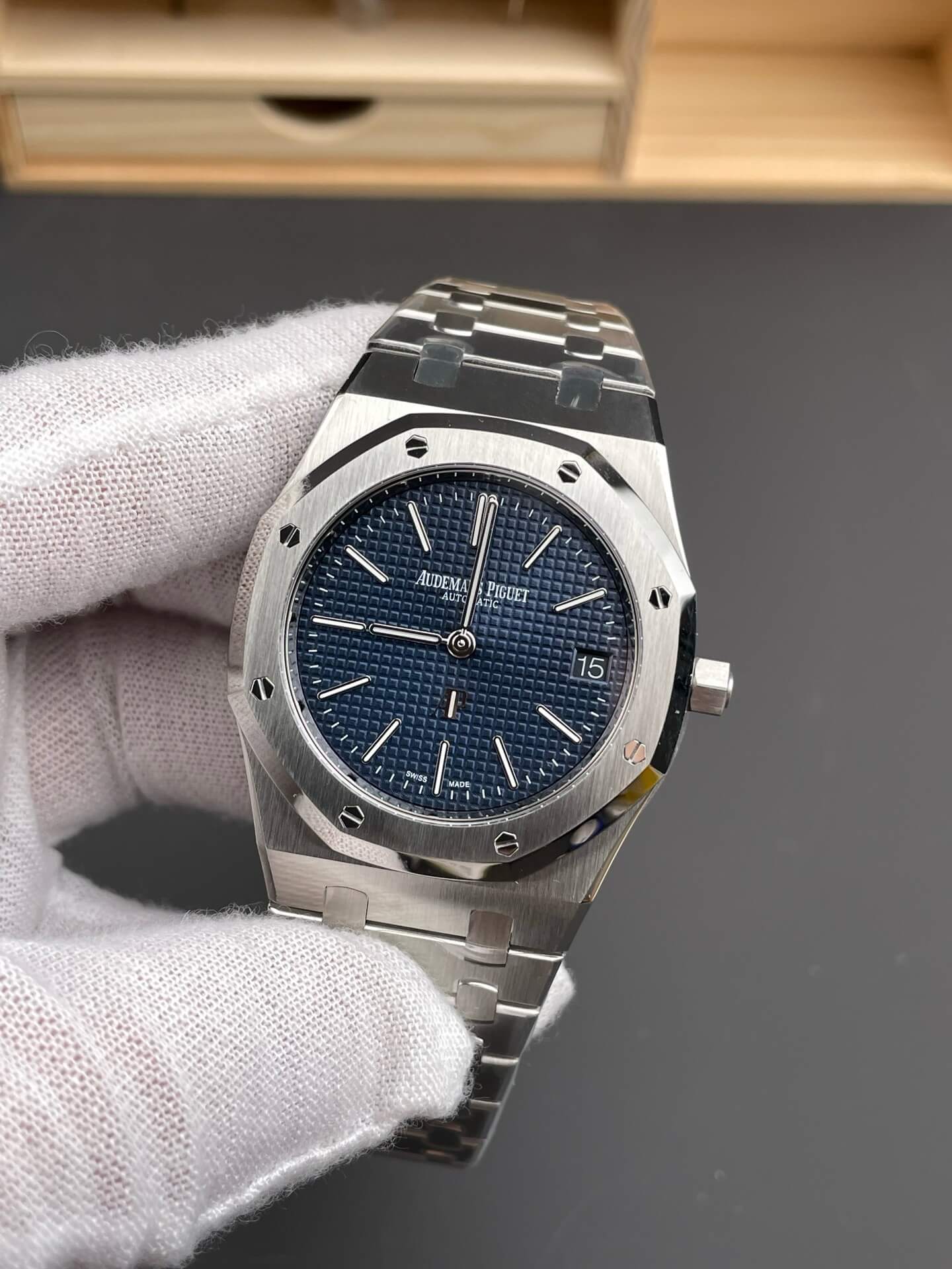 Audemars Piguet Replica Royal Oak Super Clone Watch 16202ST.OO.1240ST.02 Audemars Piguet Replica Royal Oak Super Clone Watch 16202ST.OO.1240ST.02
