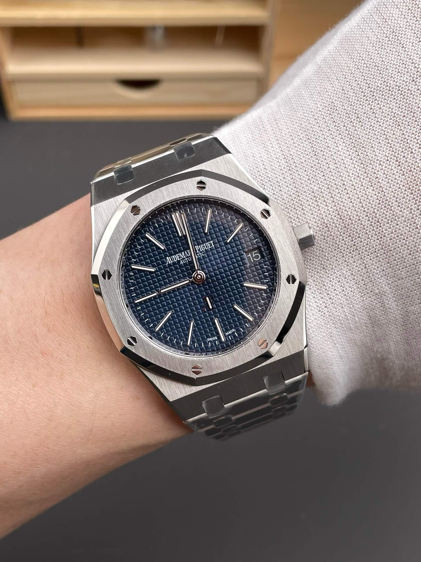 Audemars Piguet Replica Royal Oak Super Clone Watch 16202ST.OO.1240ST.02 Audemars Piguet Replica Royal Oak Super Clone Watch 16202ST.OO.1240ST.02
